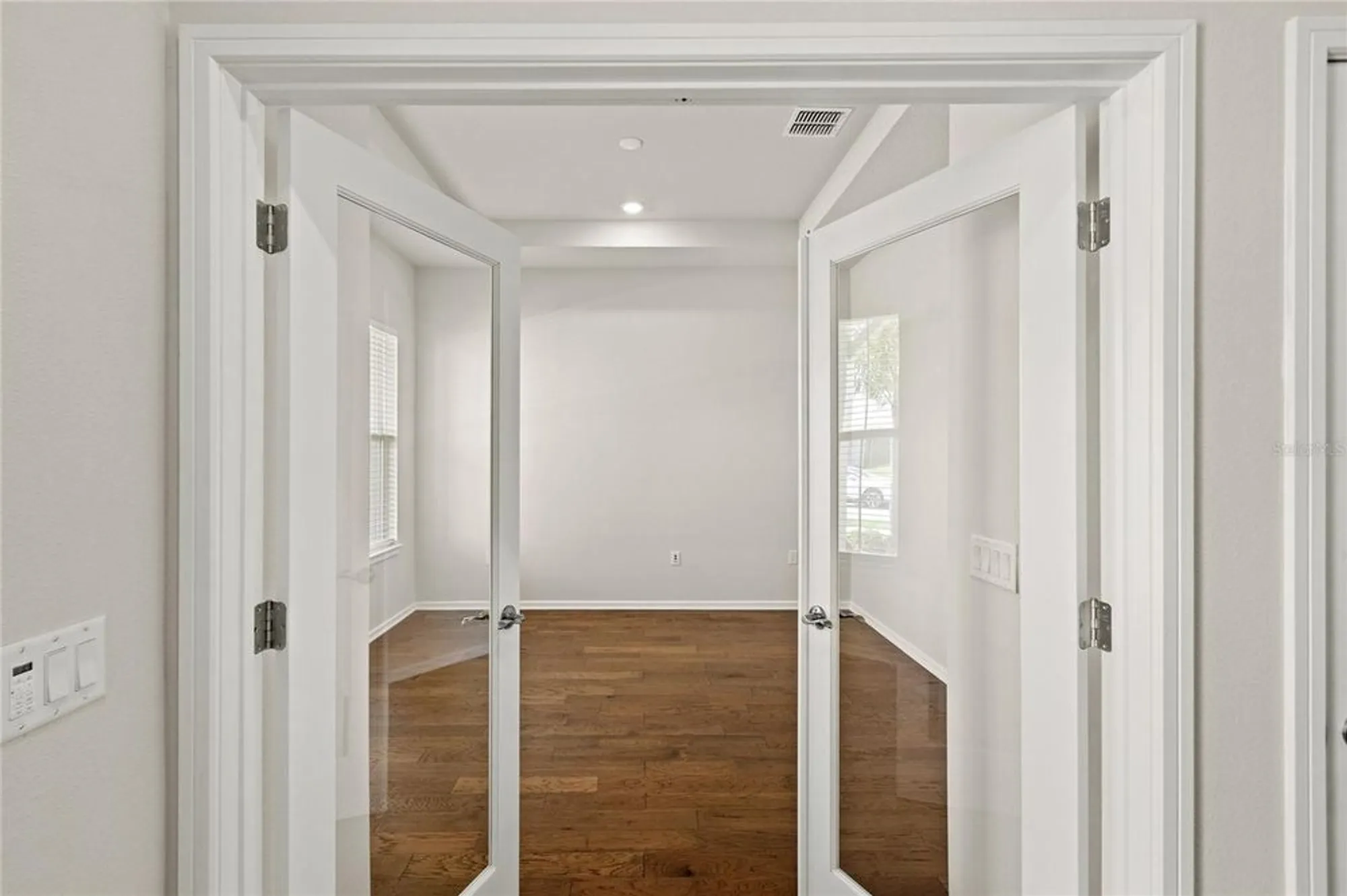 Property Slideshow image 6 of 52 | 15084 canopy cover dr, Winter Garden, FL, 34787