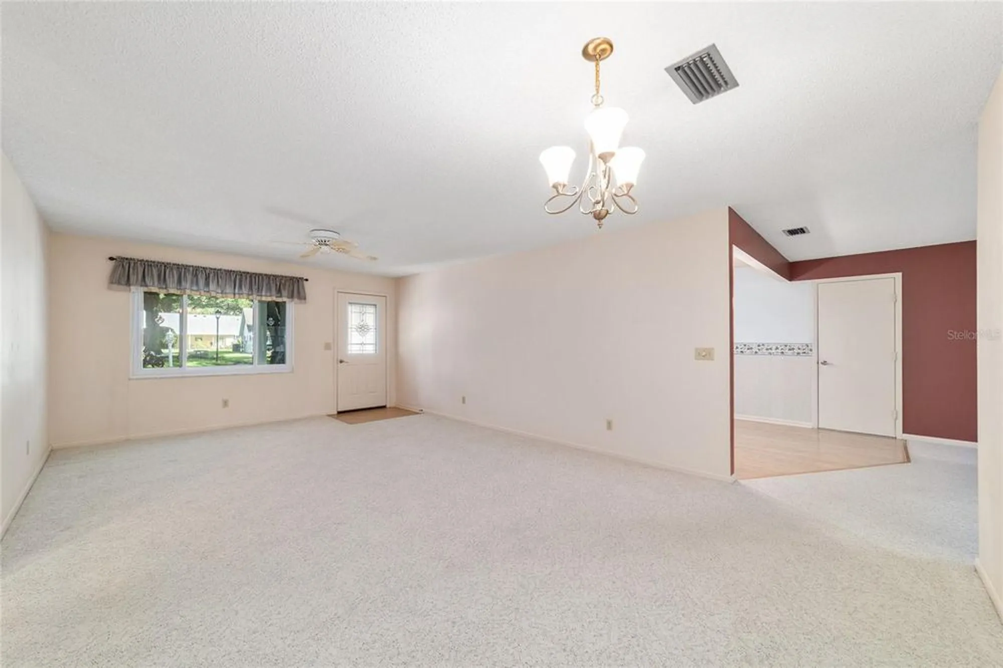 Property Slideshow image 8 of 32 | 8702 sw 93rd ln d, Ocala, FL, 34481