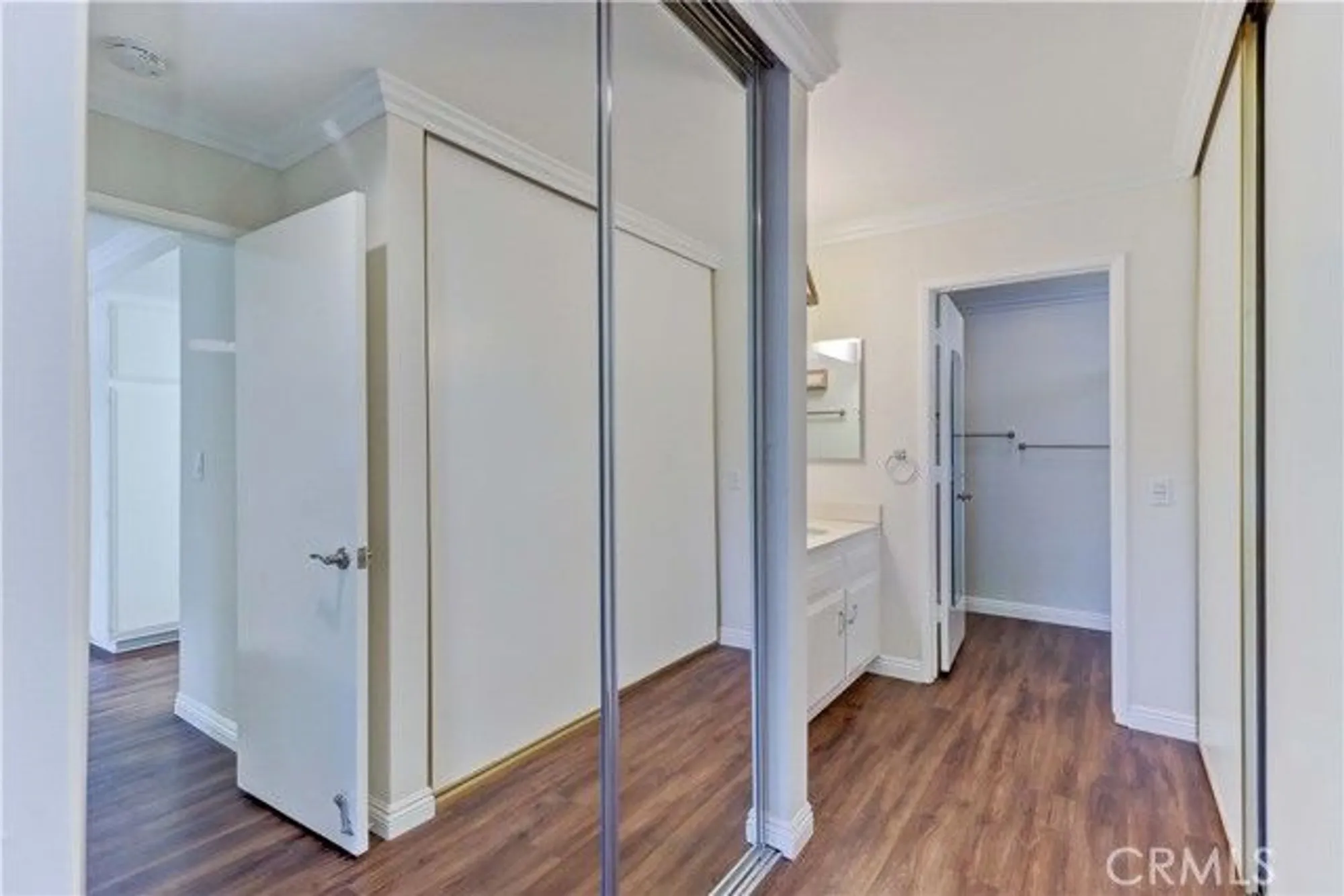 Property Slideshow image 22 of 41 | 2391 via mariposa 2e, Laguna Woods, CA, 92637