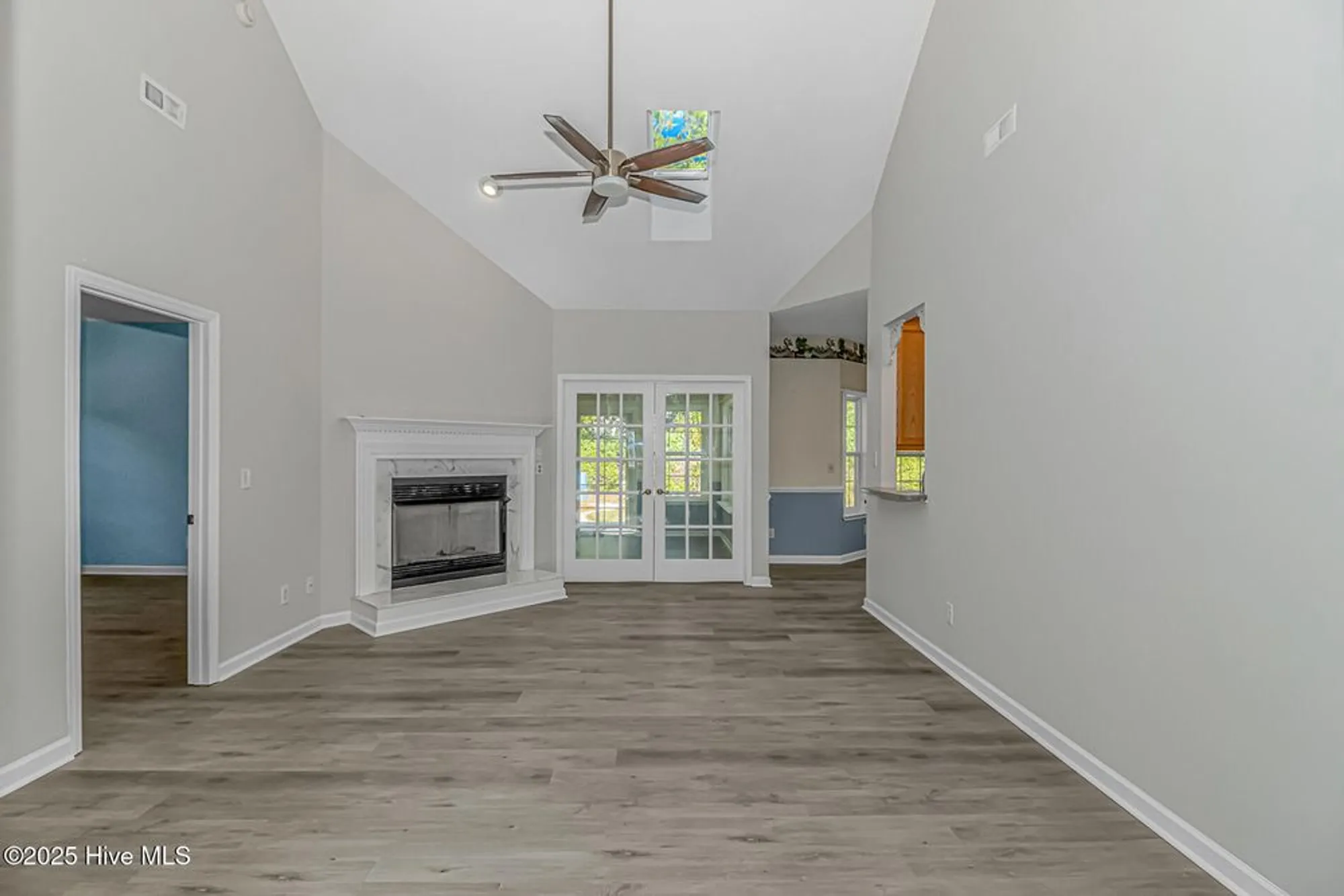 Property Slideshow image 5 of 40 | 299 ravennaside dr, Calabash, NC, 28467