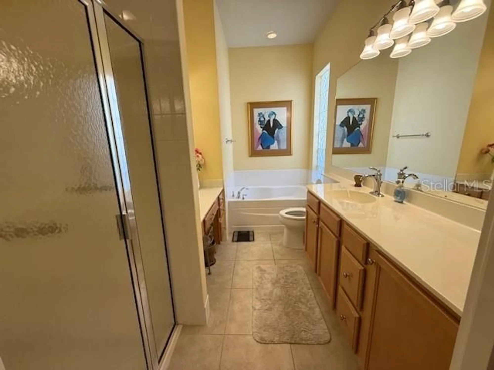 Property Slideshow image 21 of 56 | 5962 roseto pl, Sarasota, FL, 34238
