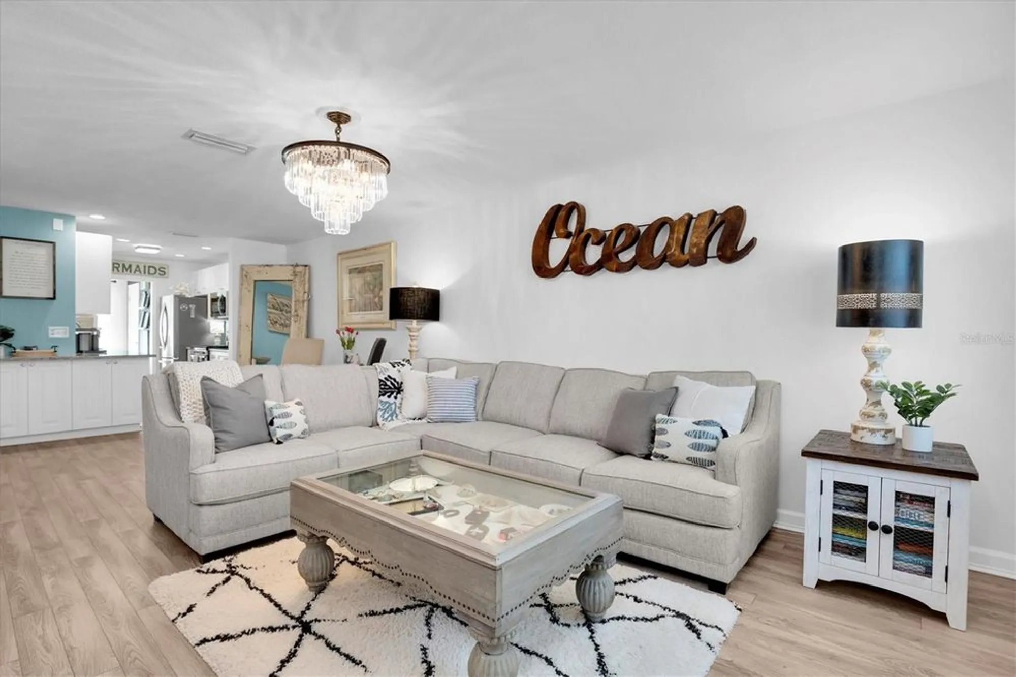 Property Slideshow image 8 of 37 | 5623 80th st n unit 505, Saint Petersburg, FL, 33709