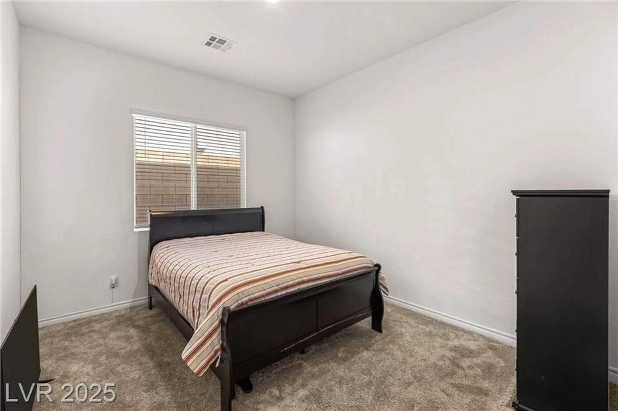 Property Slideshow image 28 of 42 | 116 juliette pointe ln, Henderson, NV, 89011