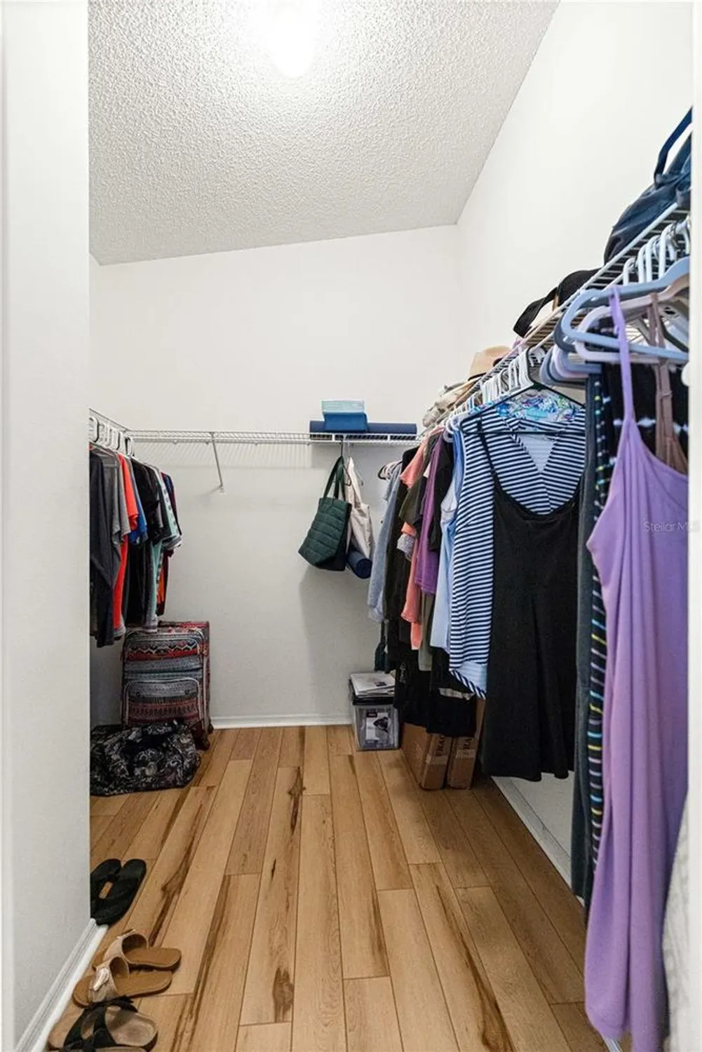 Property Slideshow image 13 of 20 | 2912 barboza dr, The Villages, FL, 32162