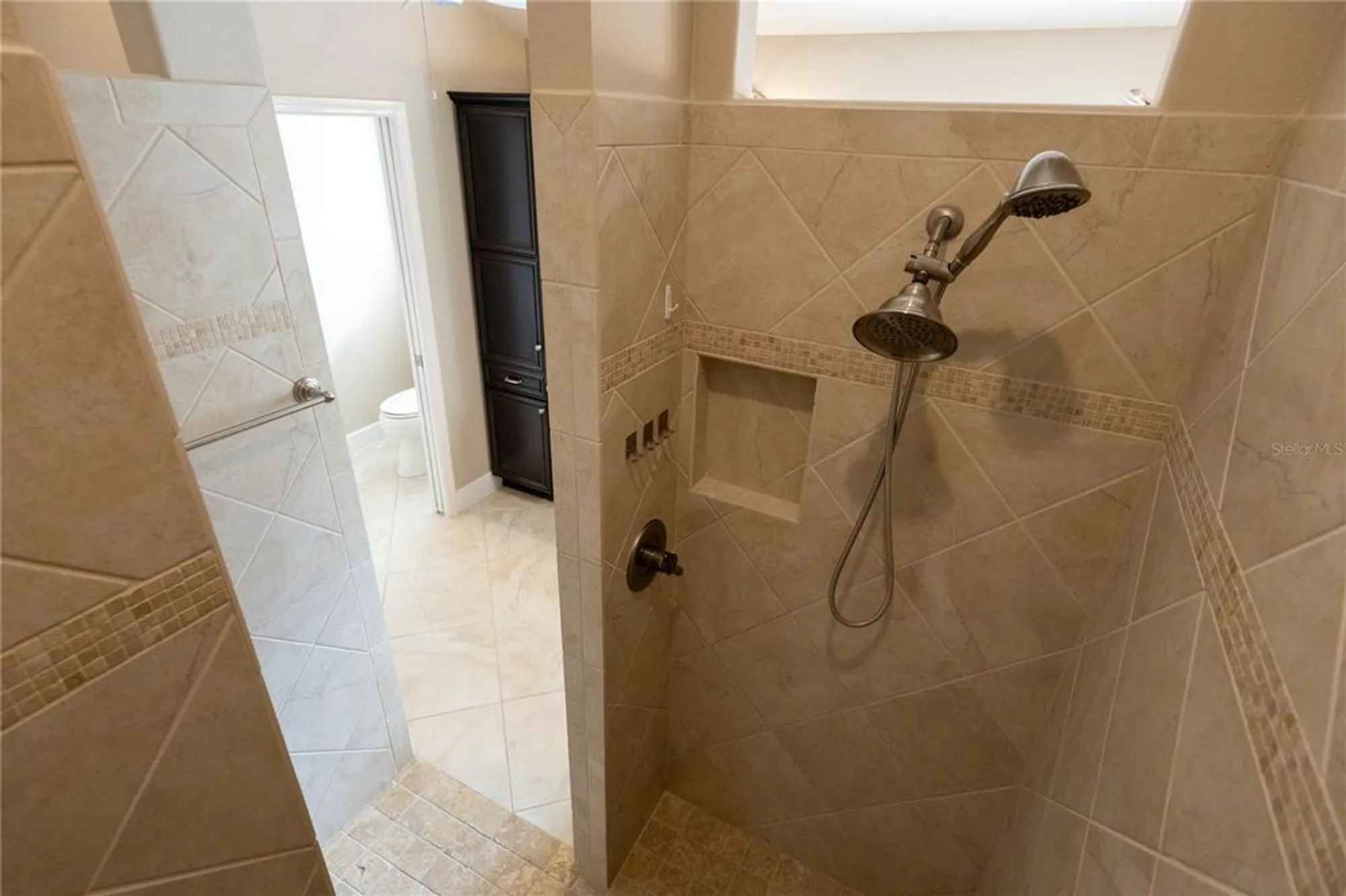 Property Slideshow image 16 of 67 | 2119 chalmer ter, The Villages, FL, 32162