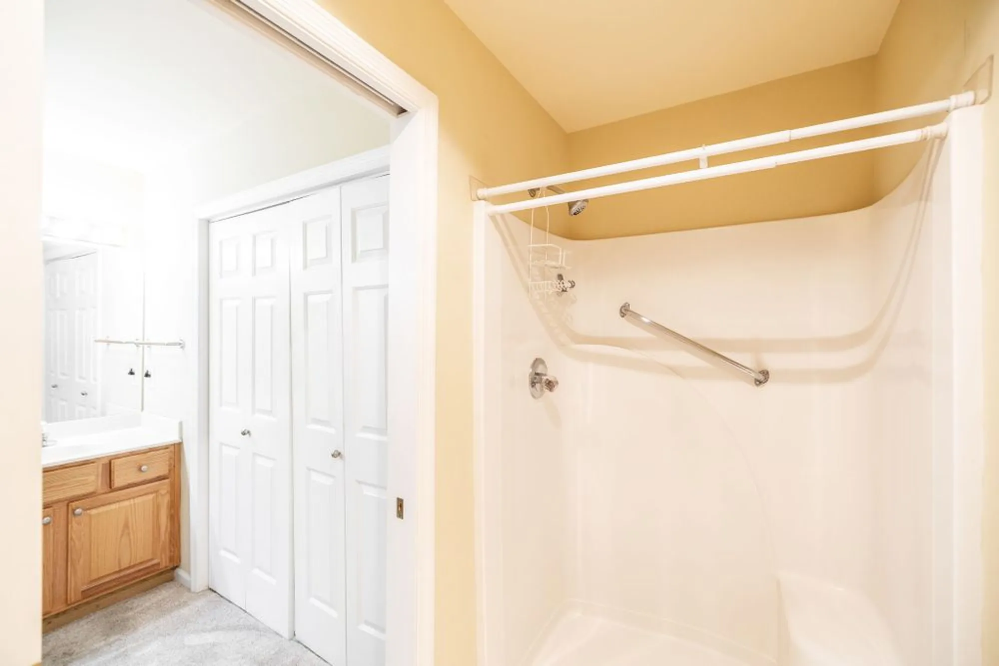 Property Slideshow image 41 of 54 | 115 newsom grn, Nashville, TN, 37221