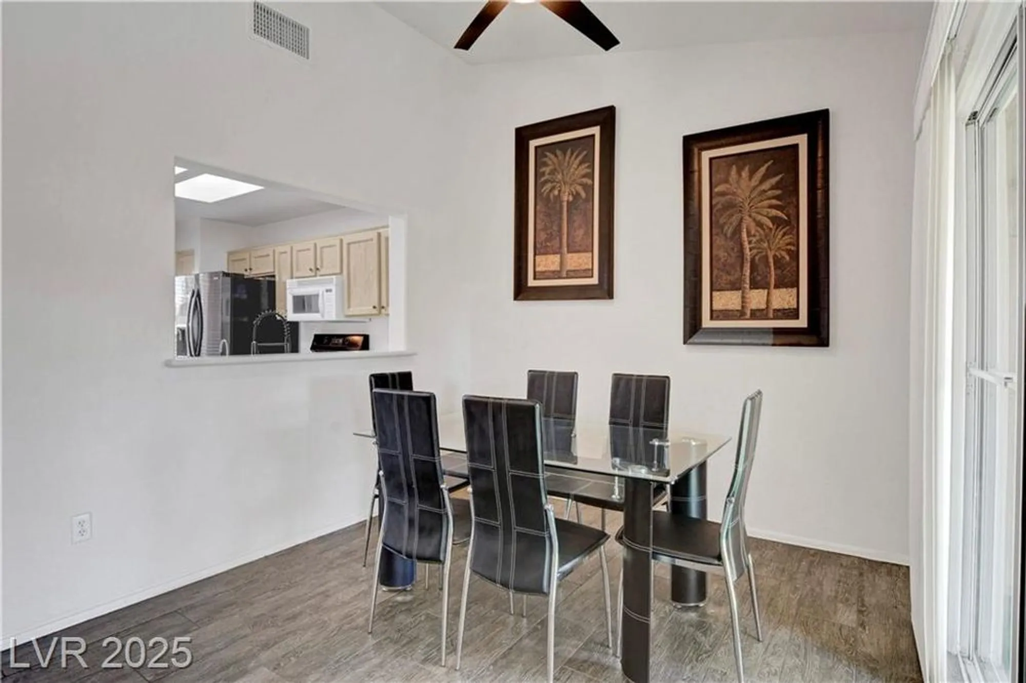 Property Slideshow image 21 of 58 | 9929 hemet dr, Las Vegas, NV, 89134