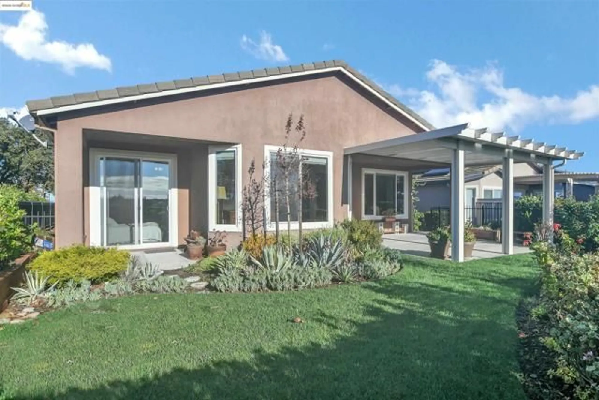 Property Slideshow image 34 of 38 | 353 desert forest ct, Rio Vista, CA, 94571