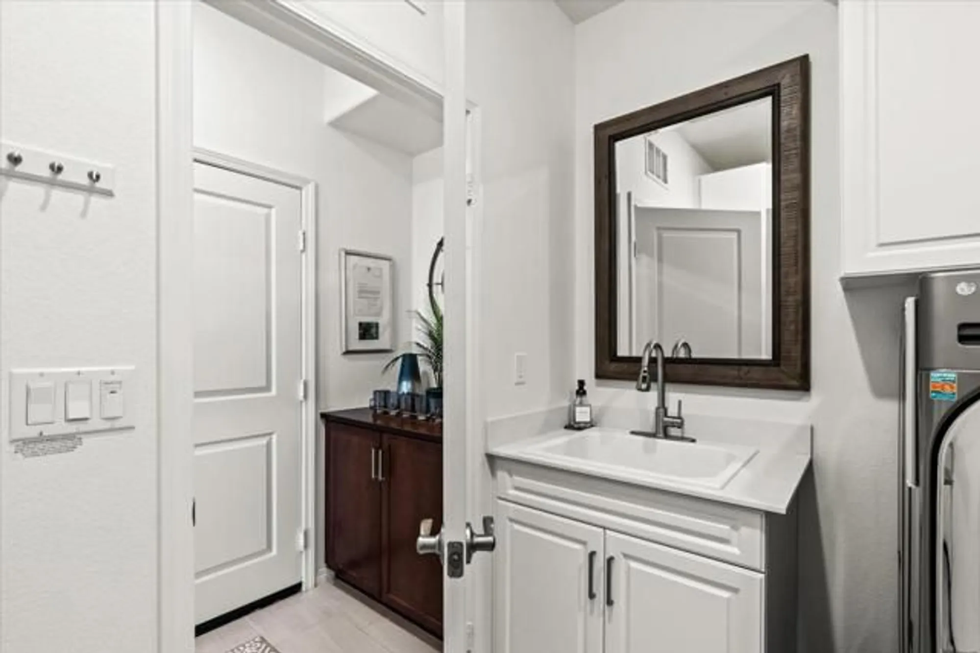 Property Slideshow image 19 of 71 | 42940 ascona ln, Indio, CA, 92203