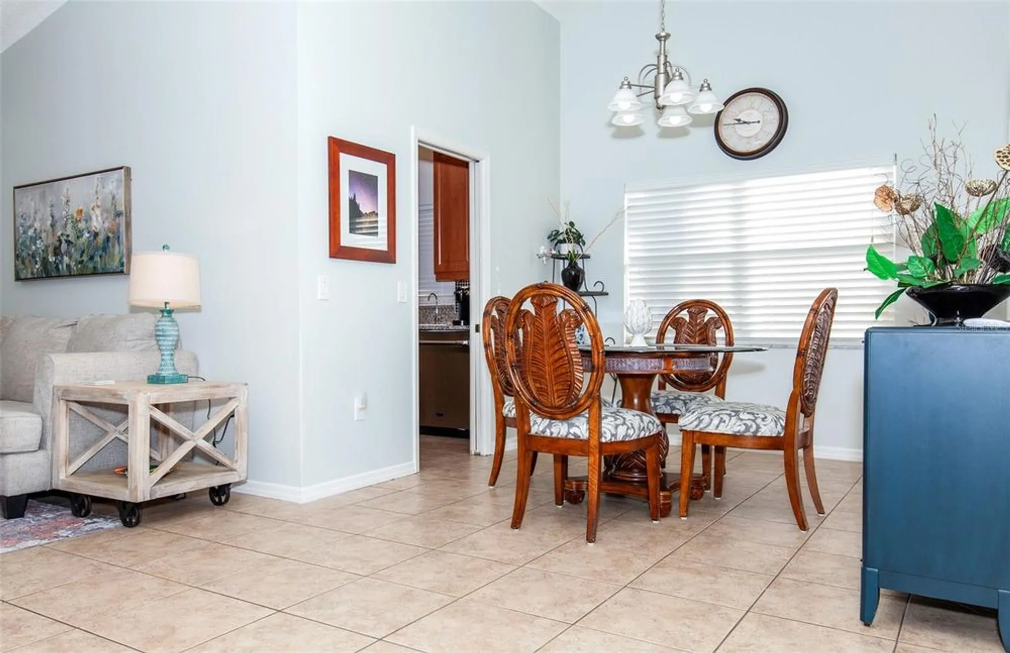 Property Slideshow image 9 of 48 | 172 southampton pl 346, Venice, FL, 34293
