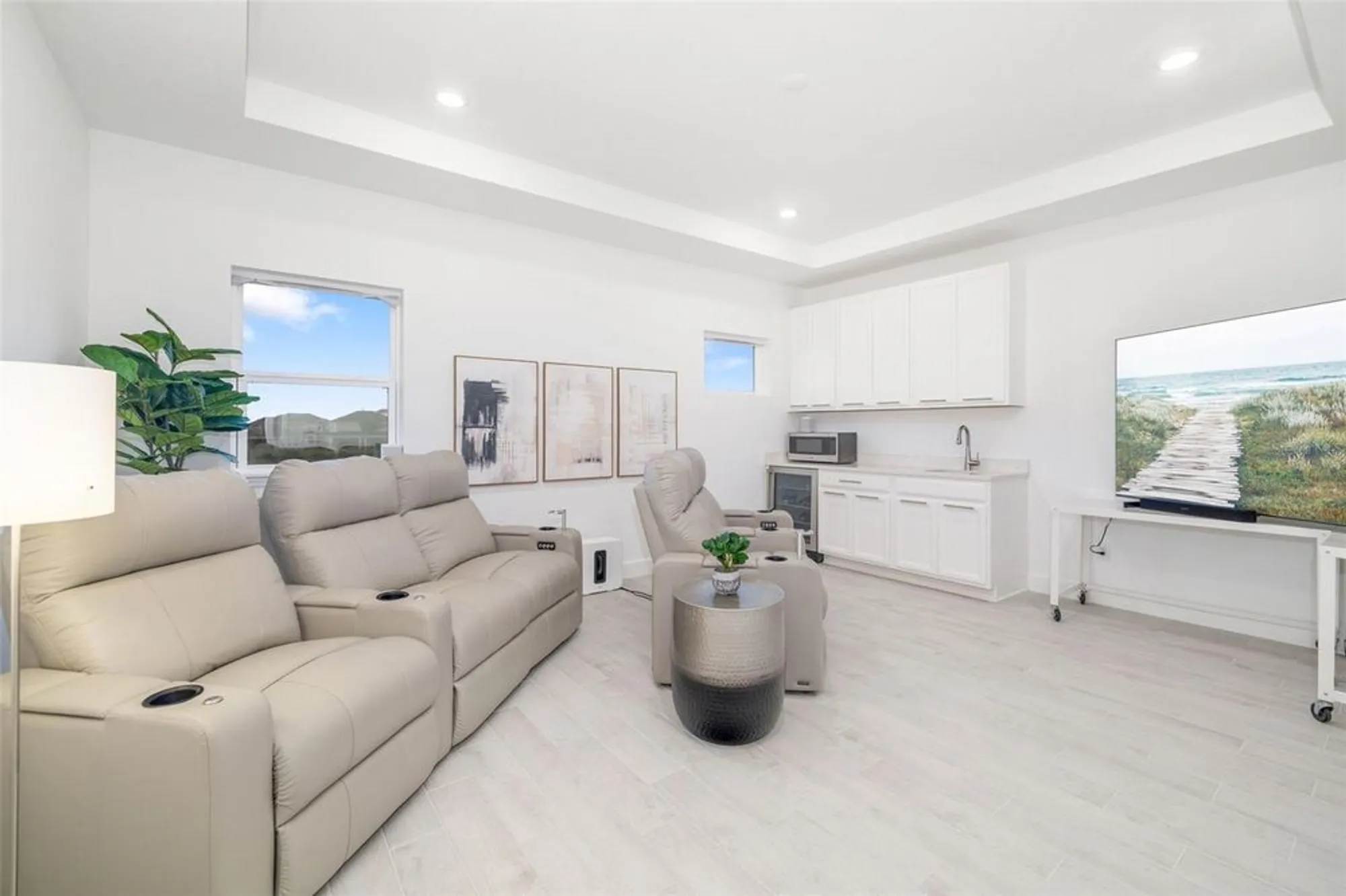 Property Slideshow image 31 of 61 | 16626 paynes mill dr, Lakewood Ranch, FL, 34211