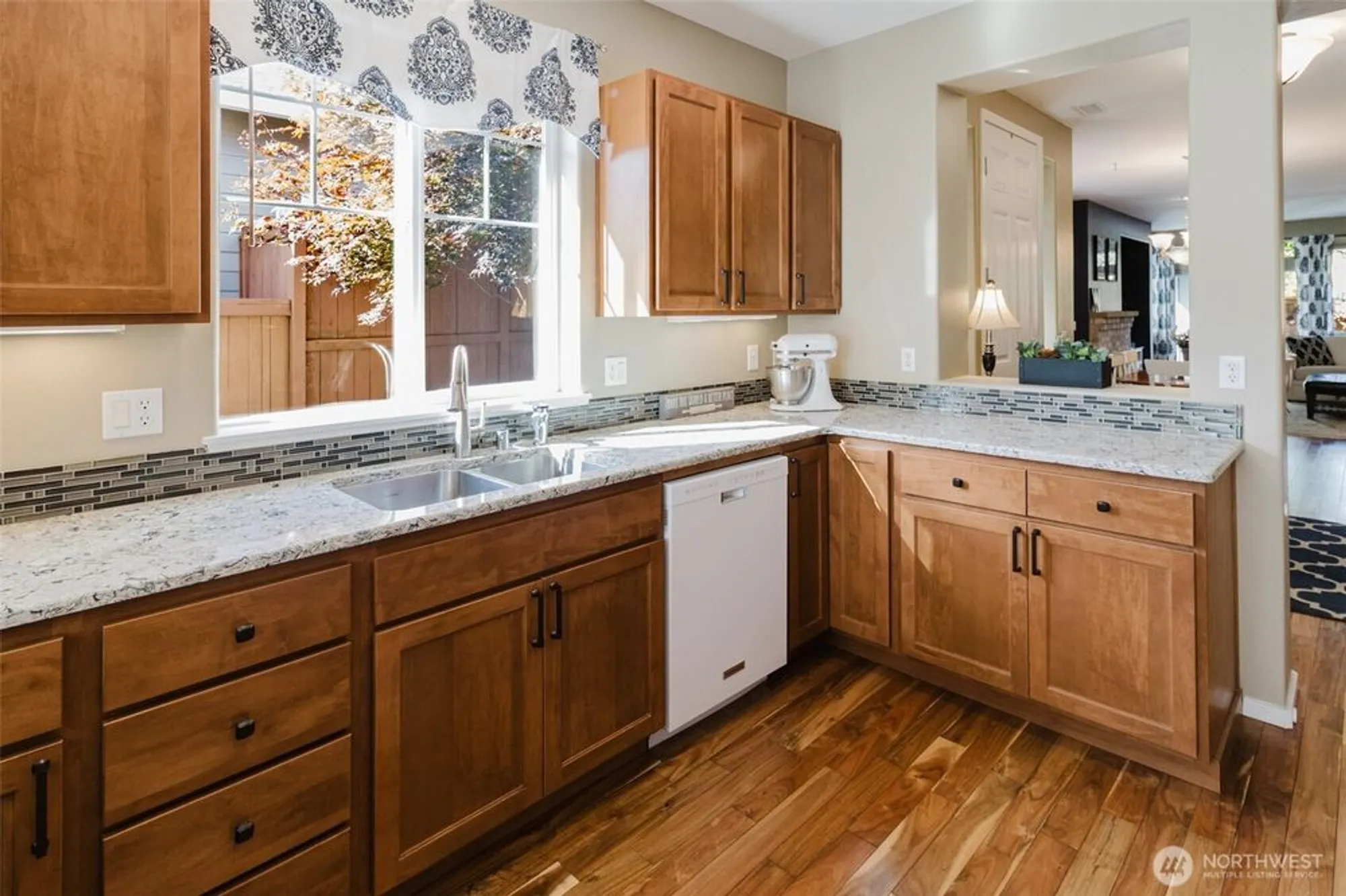 Property Slideshow image 13 of 38 | 4921 spokane ct, Lacey, WA, 98516