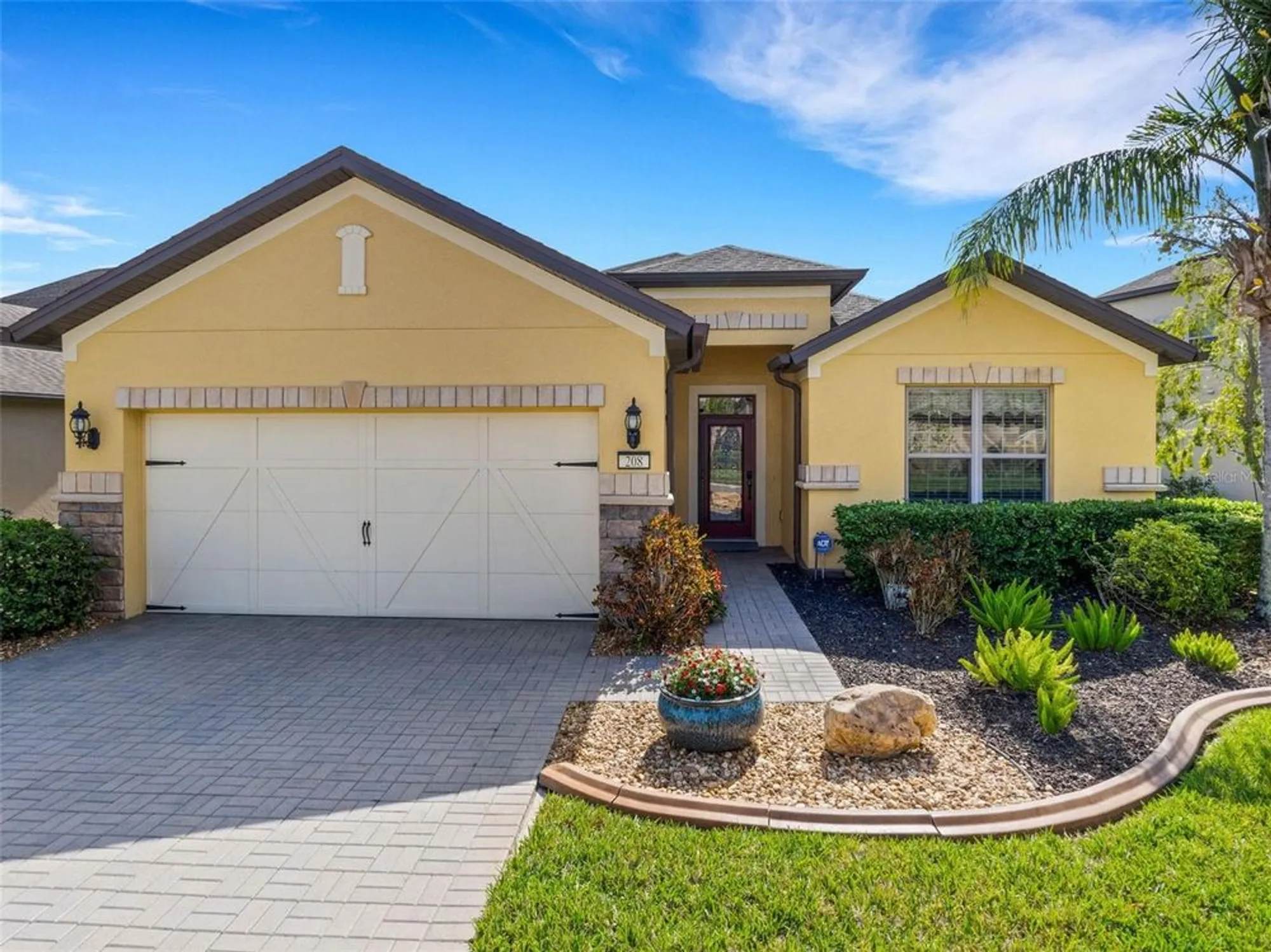 Property Slideshow image 1 of 67 | 208 almeria way, Davenport, FL, 33837