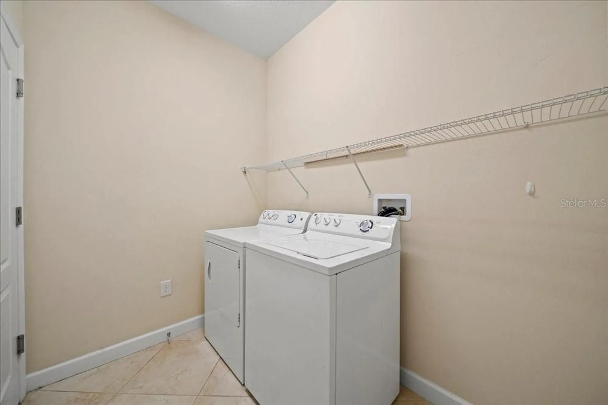 Property Slideshow image 26 of 69 | 3565 raleigh dr, Winter Haven, FL, 33884