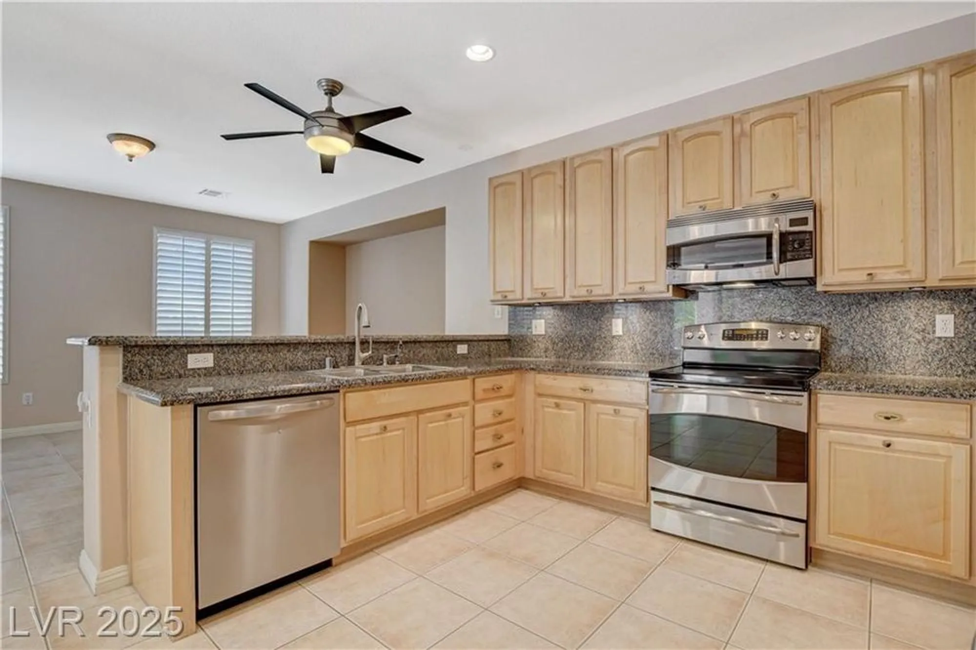 Property Slideshow image 26 of 83 | 10255 riva de angelo ave, Las Vegas, NV, 89135