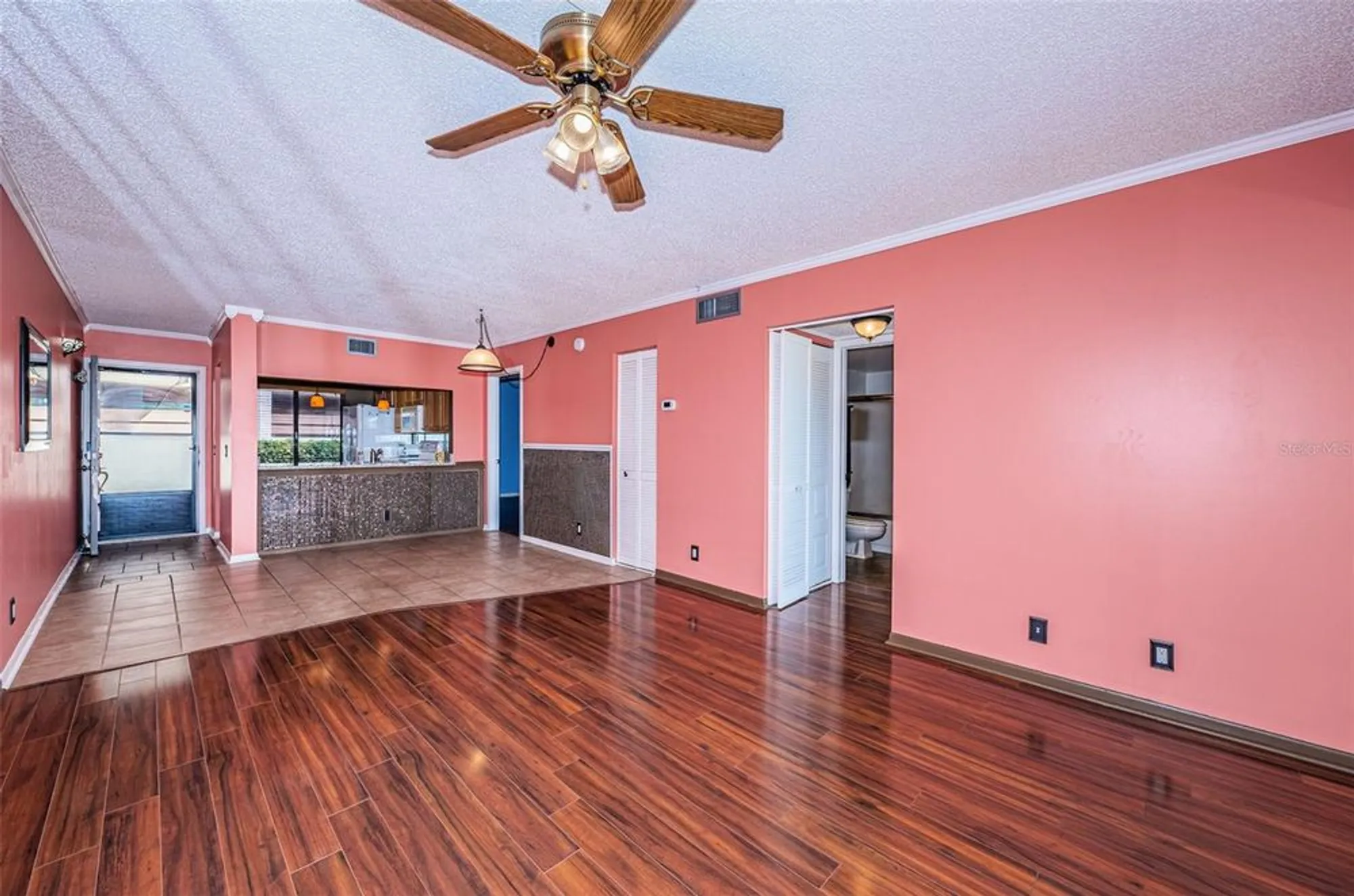 Property Slideshow image 14 of 64 | 6269 palma del mar blvd s apt 105, St Petersburg, FL, 33715