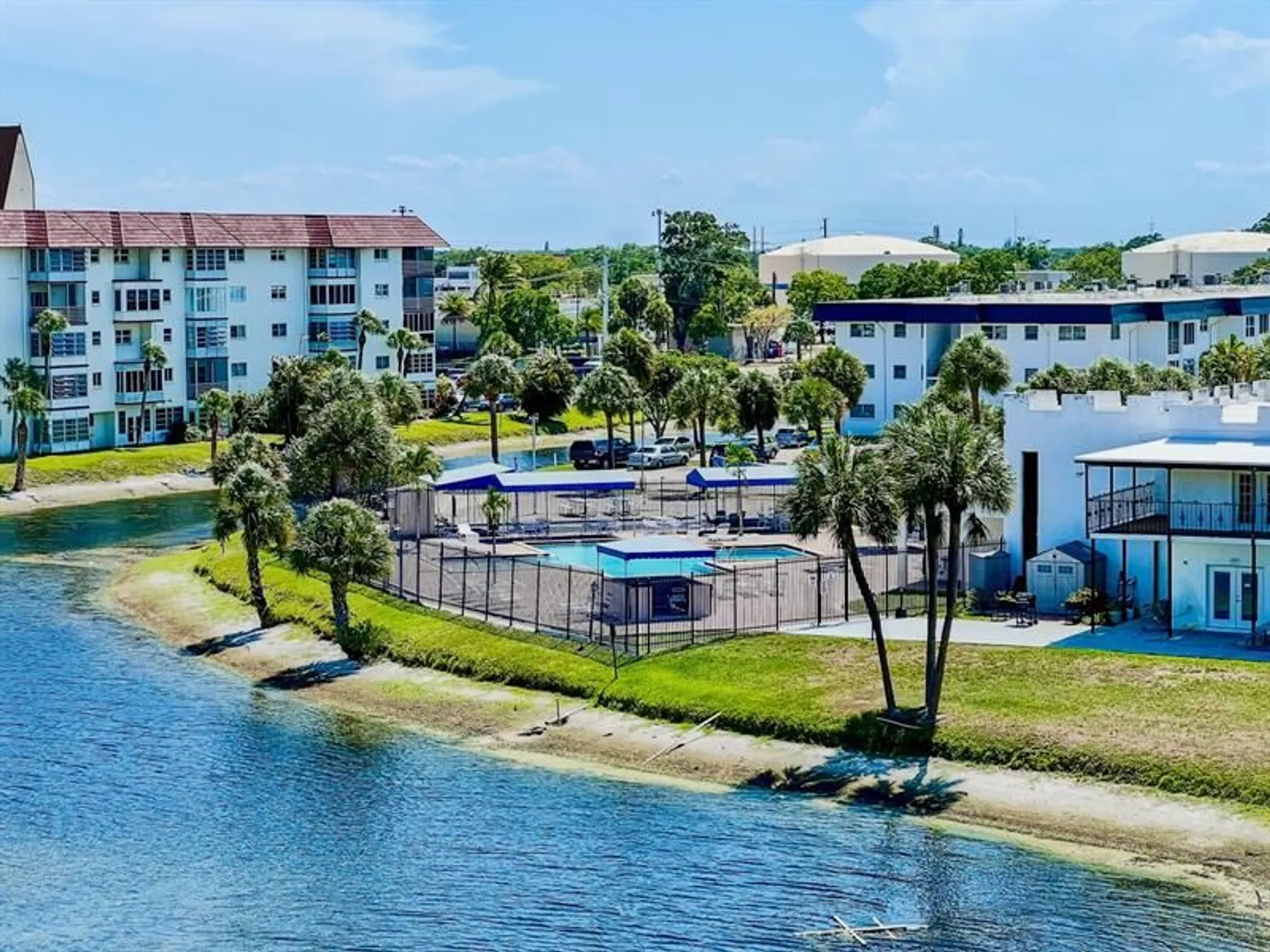 Property Slideshow image 27 of 44 | 4750 nw 22nd ct 507, Lauderhill, FL, 33313