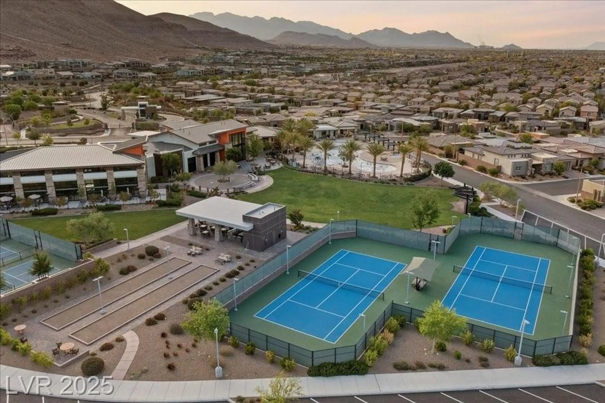 Property Slideshow image 75 of 77 | 6722 desert crimson st, Las Vegas, NV, 89148