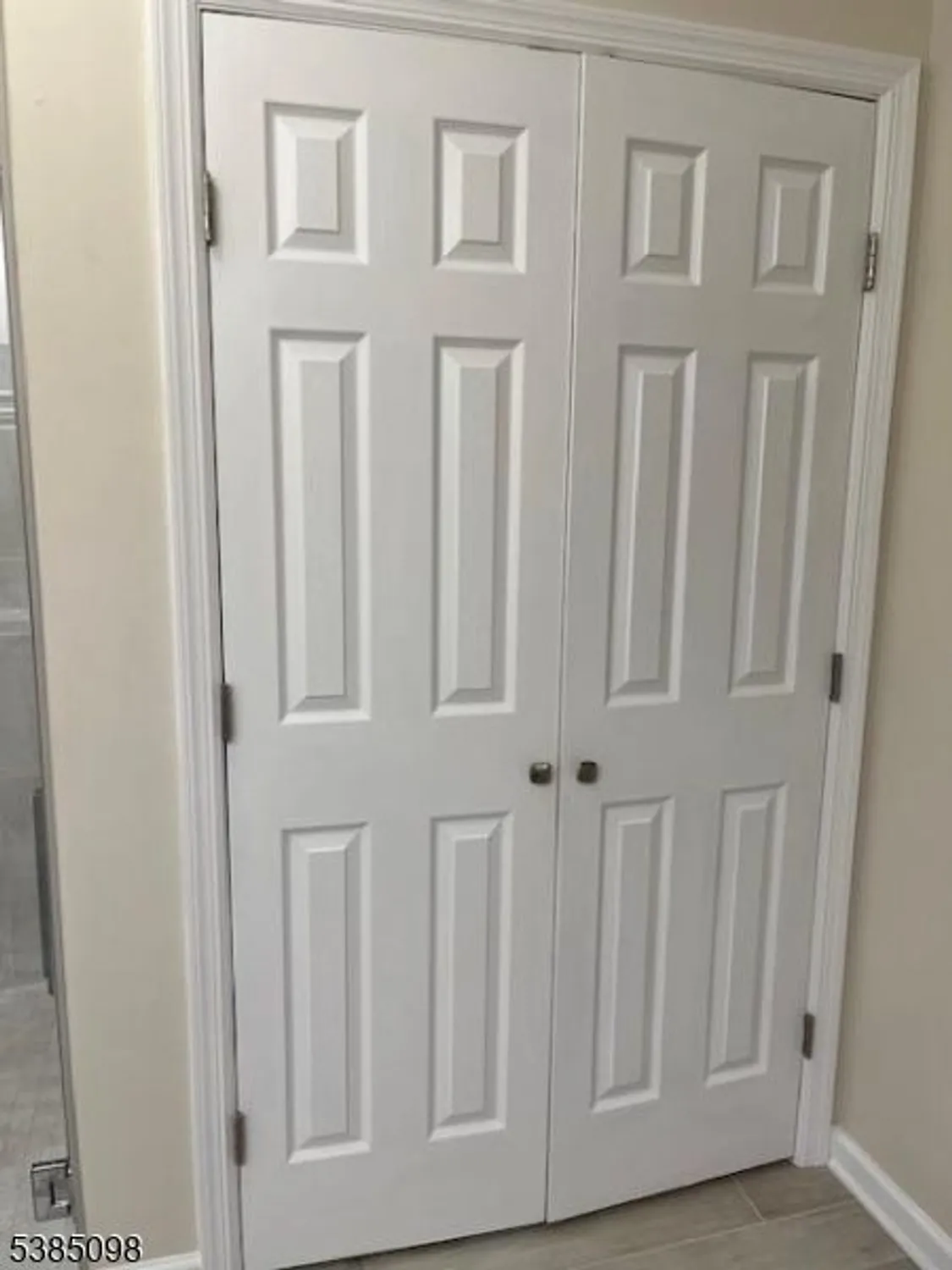 Property Slideshow image 10 of 28 | 38 ridgeview ln, Mount Arlington, NJ, 07856