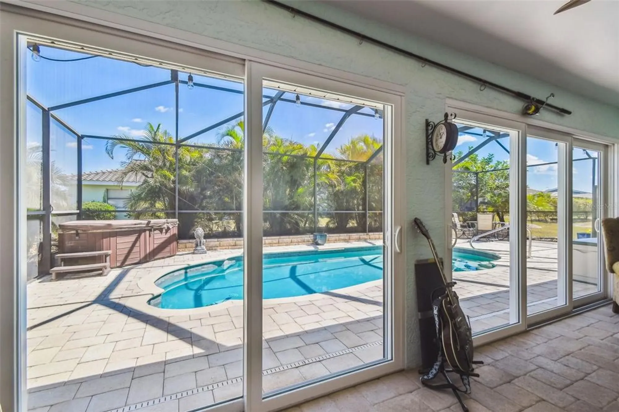 Property Slideshow image 31 of 62 | 706 plumbrook rd, Sun City Center, FL, 33573