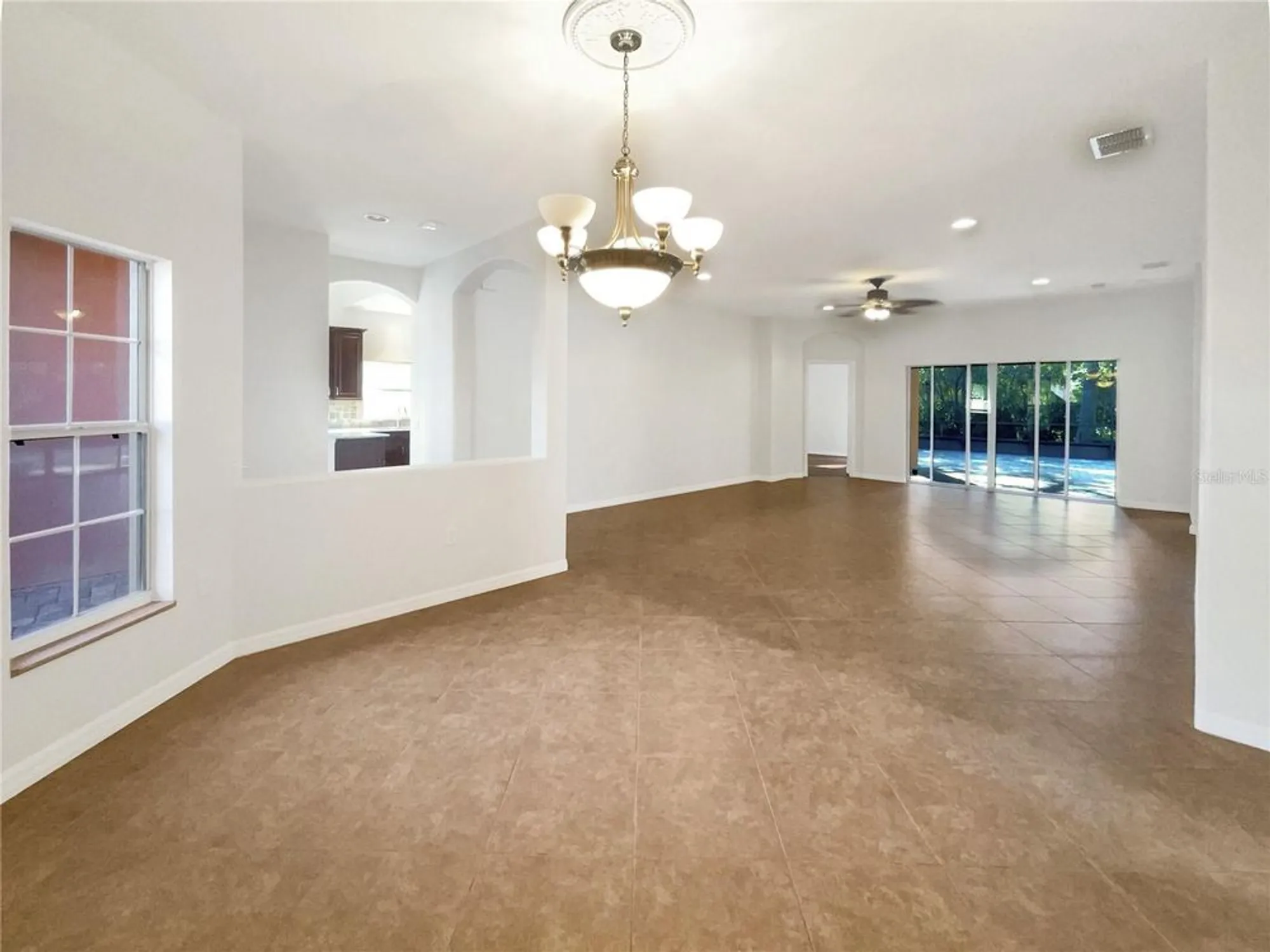 Property Slideshow image 8 of 24 | 113 venice ln, Kissimmee, FL, 34759