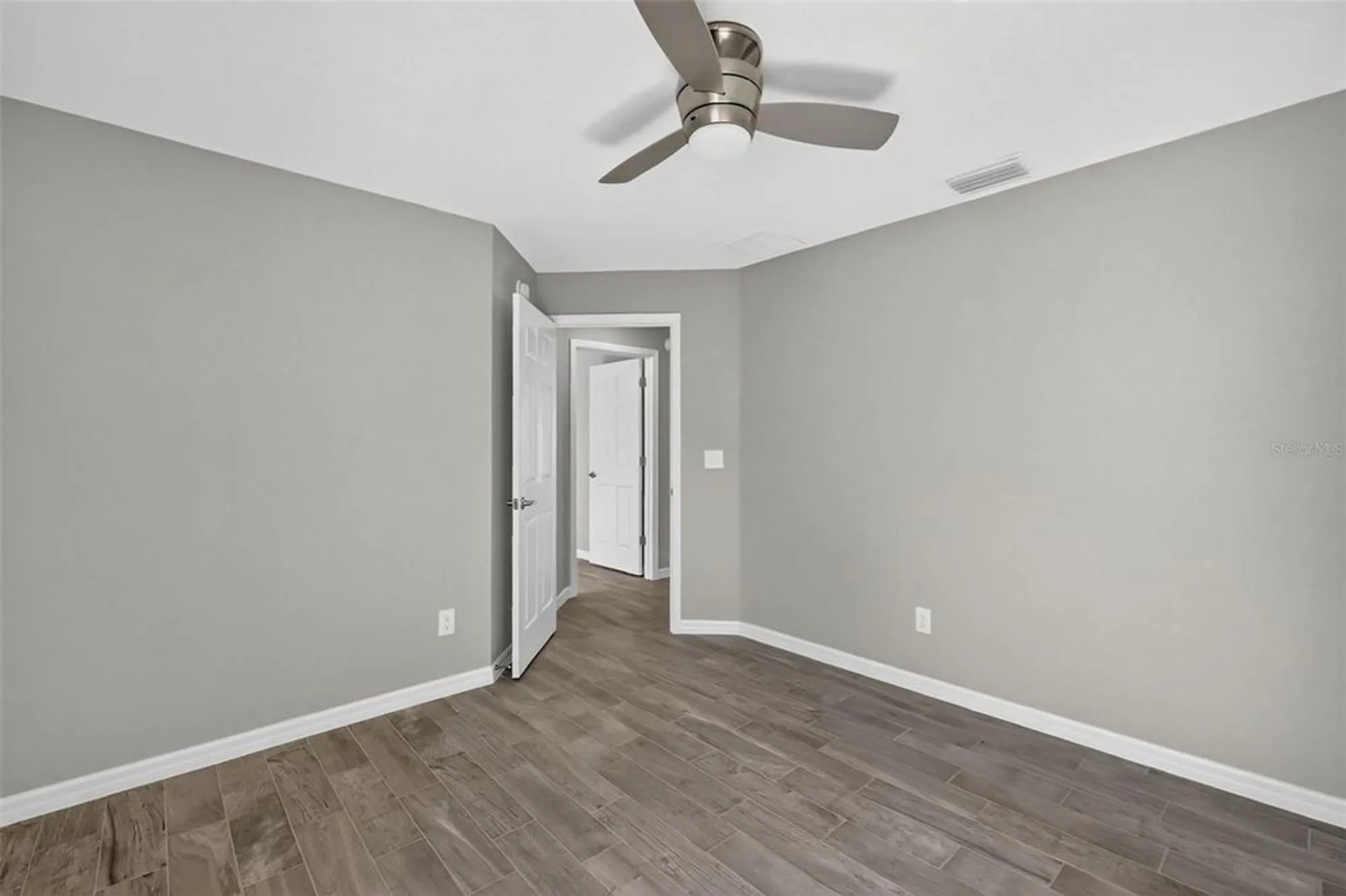 Property Slideshow image 28 of 36 | 1201 dustin dr, The Villages, FL, 32159