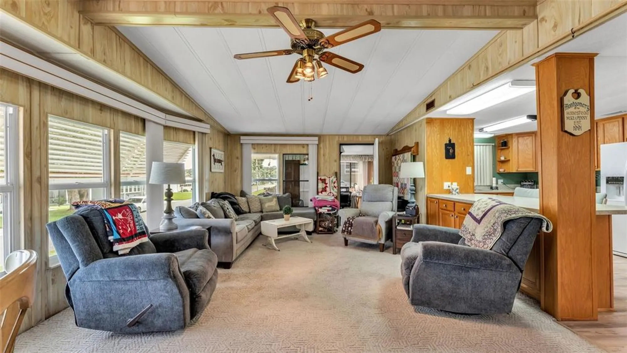 Property Slideshow image 8 of 52 | 1620 foxway dr, Lakeland, FL, 33810