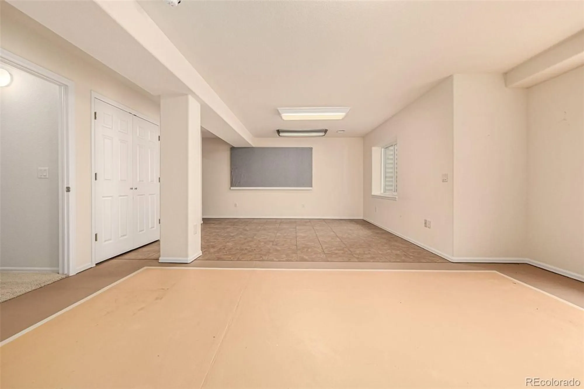 Property Slideshow image 28 of 46 | 8267 s sicily ct, Aurora, CO, 80016