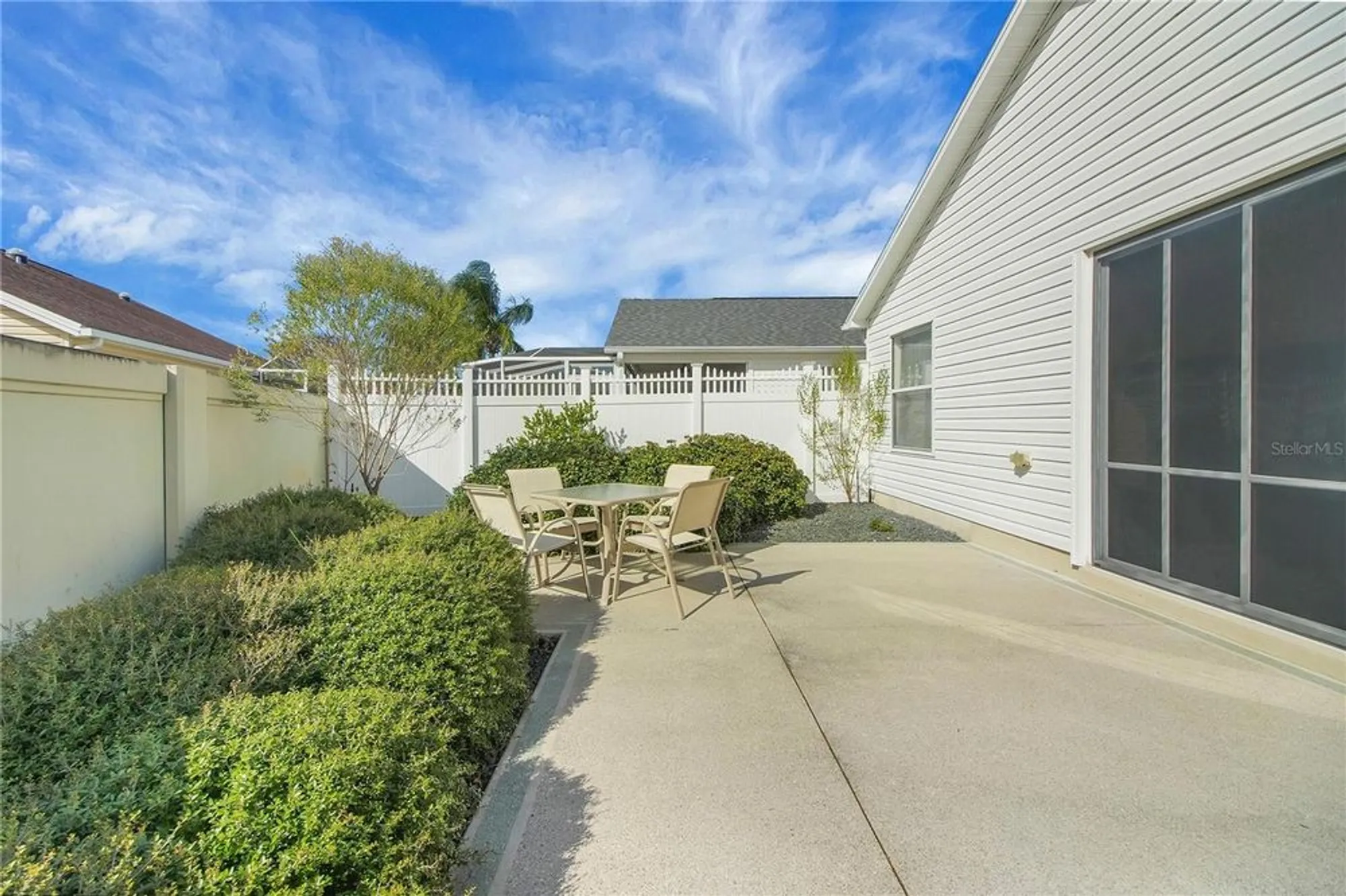 Property Slideshow image 21 of 45 | 438 grovewood pl, The Villages, FL, 32162