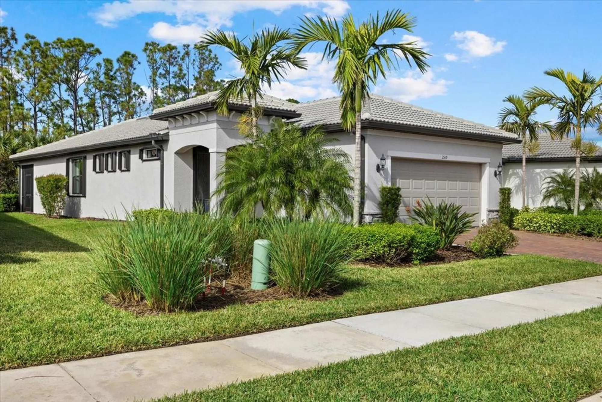 Property Slideshow image 7 of 54 | 2539 brassica dr, North Port, FL, 34289