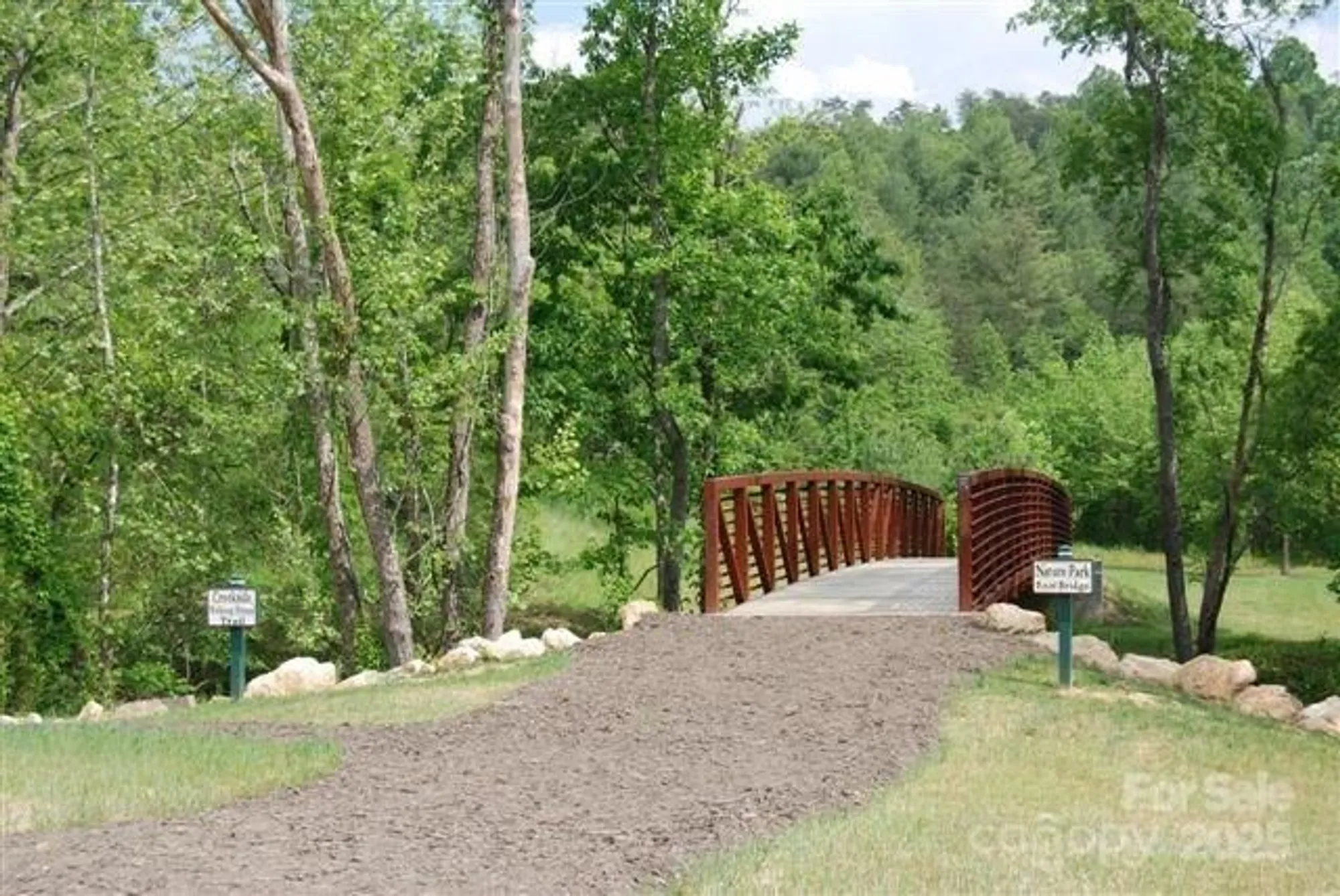 Property Slideshow image 34 of 47 | 48 creekside view dr, Asheville, NC, 28804