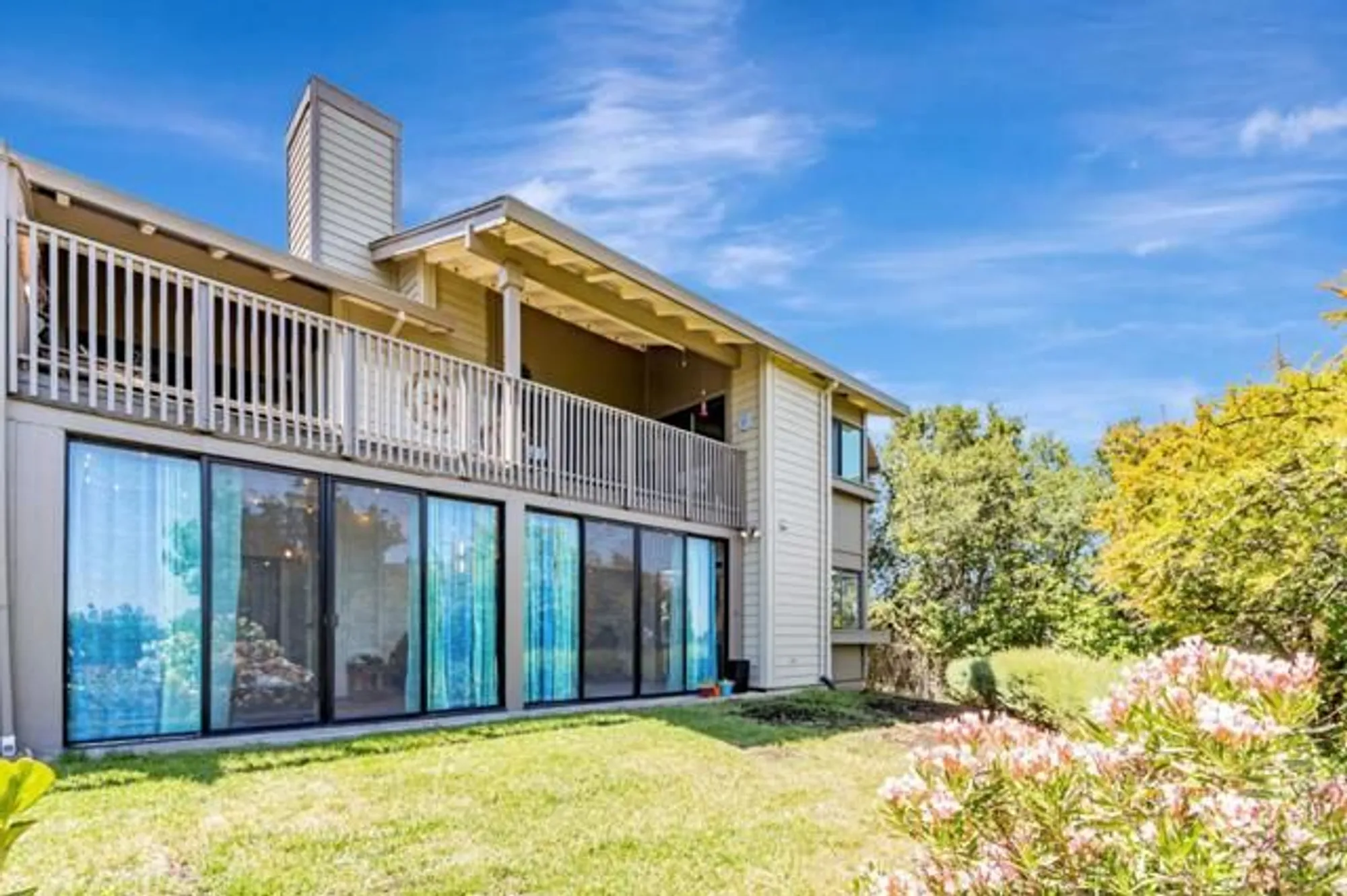 Property Slideshow image 37 of 67 | 8463 traminer ct, San Jose, CA, 95135