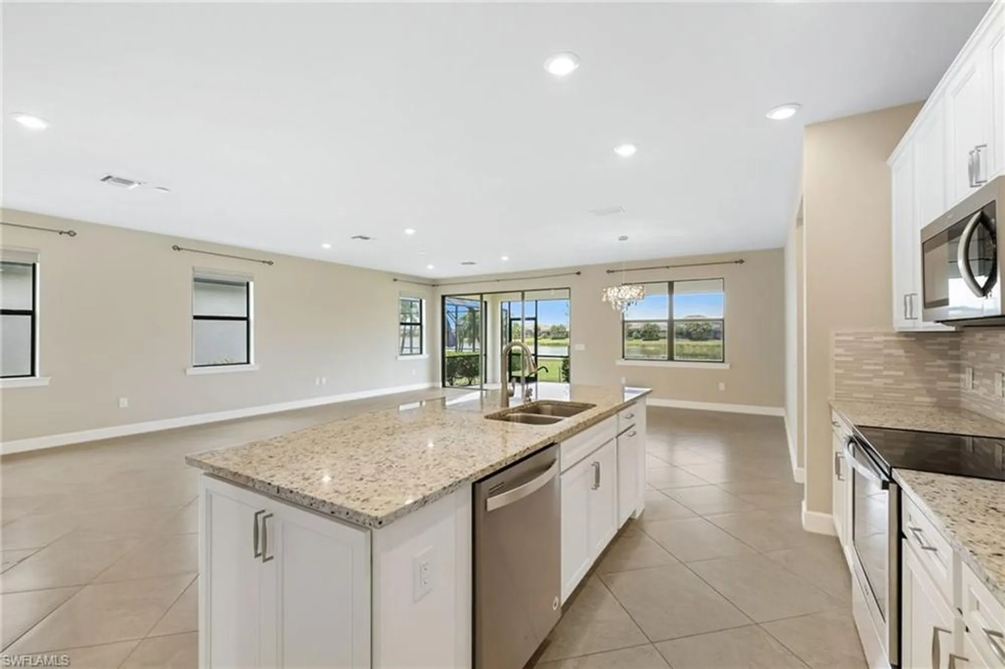 Property Slideshow image 6 of 28 | 17021 ashcomb way, Estero, FL, 33928