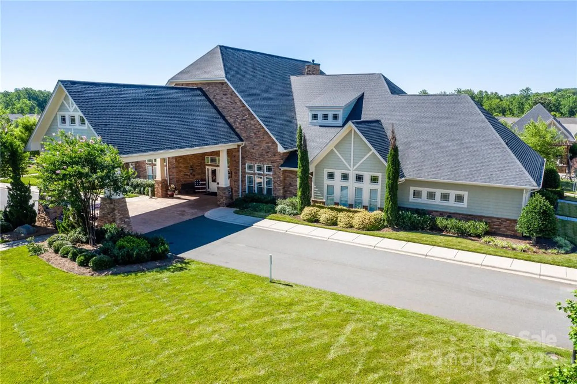 Property Slideshow image 33 of 44 | 12612 meetinghouse dr, Cornelius, NC, 28031