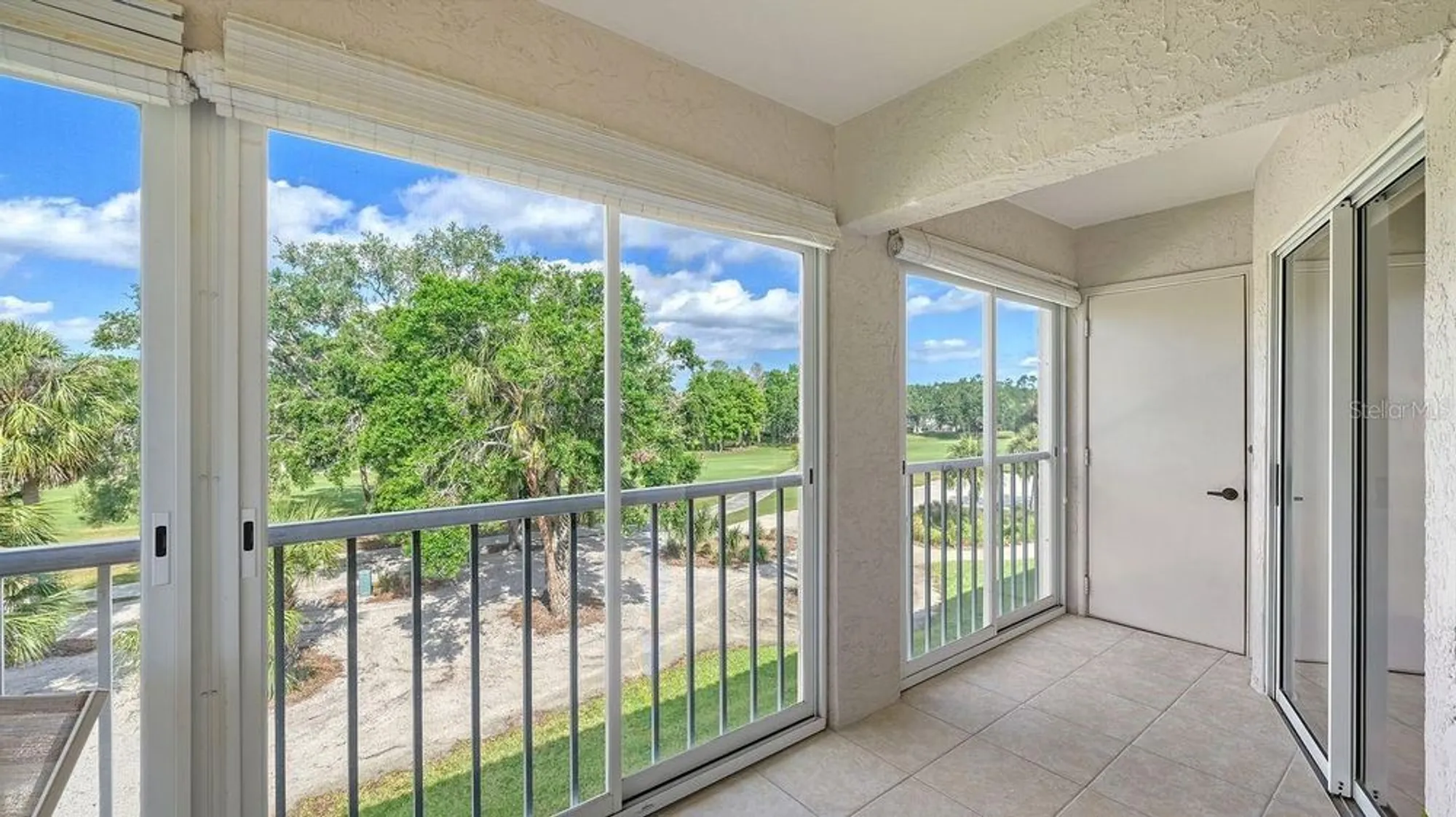 Property Slideshow image 10 of 80 | 6501 stone river rd apt 304, Bradenton, FL, 34203
