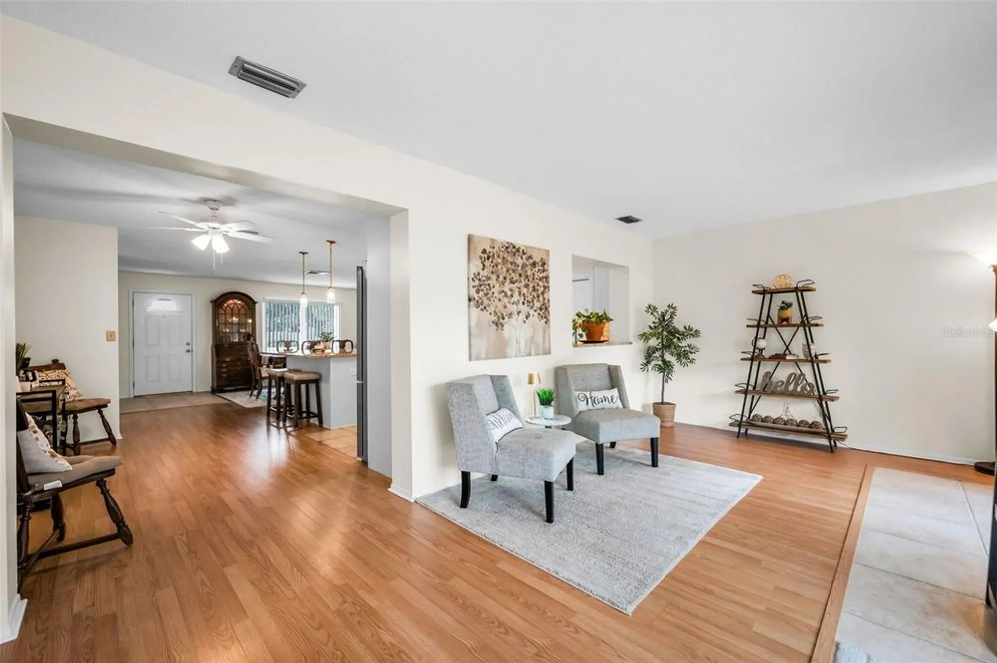 Property Slideshow image 23 of 70 | 921 anchorage ln, Palm Harbor, FL, 34685