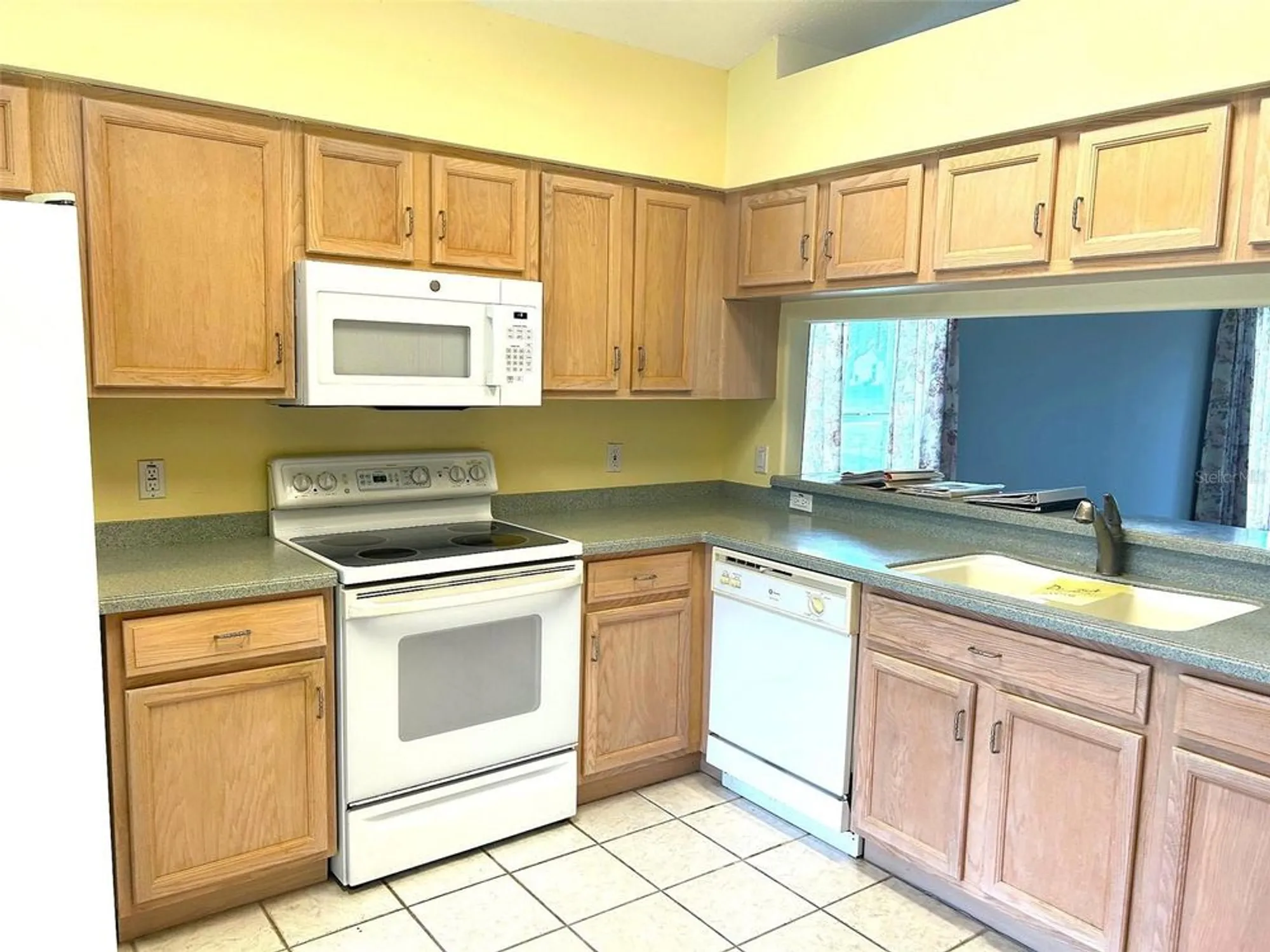 Property Slideshow image 8 of 40 | 11904 aranda ct, Hudson, FL, 34667