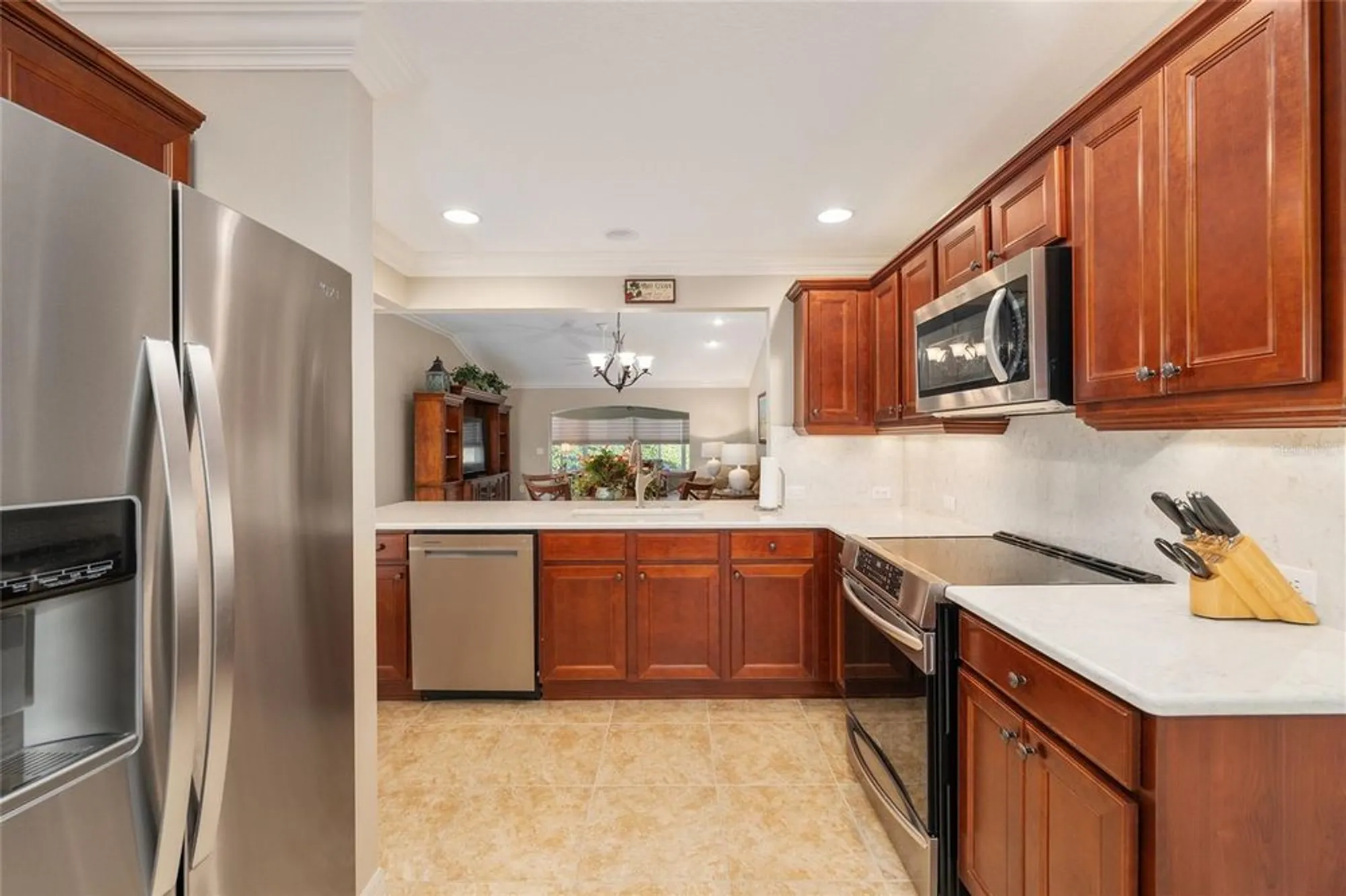 Property Slideshow image 15 of 62 | 626 arcola ct, The Villages, FL, 32162