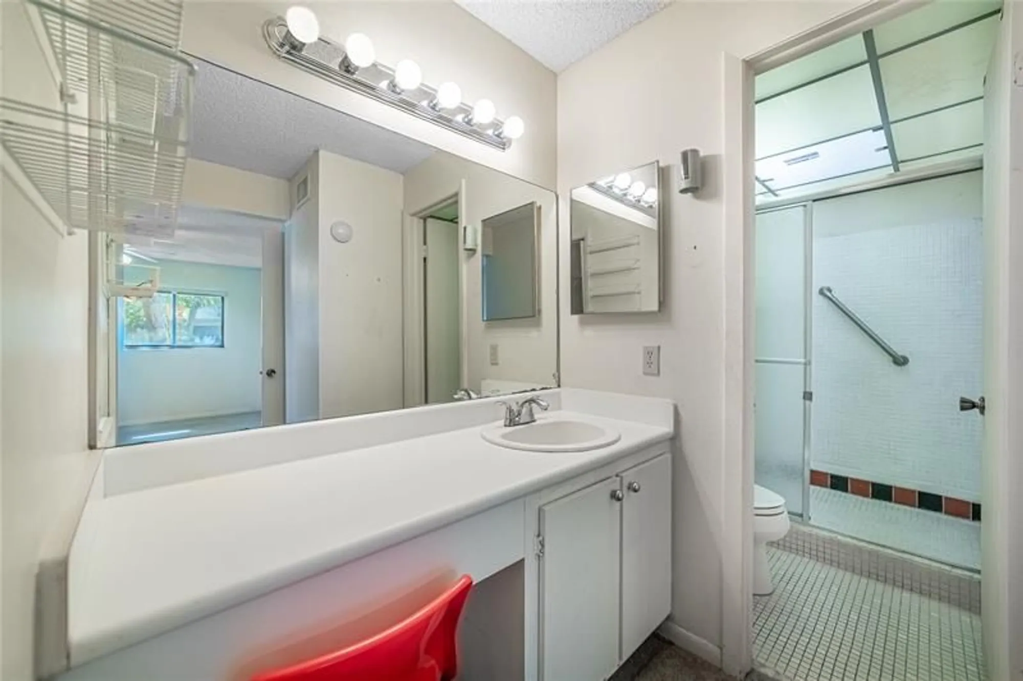 Property Slideshow image 11 of 20 | 7612 ashmont cir # 7612, Tamarac, FL, 33321