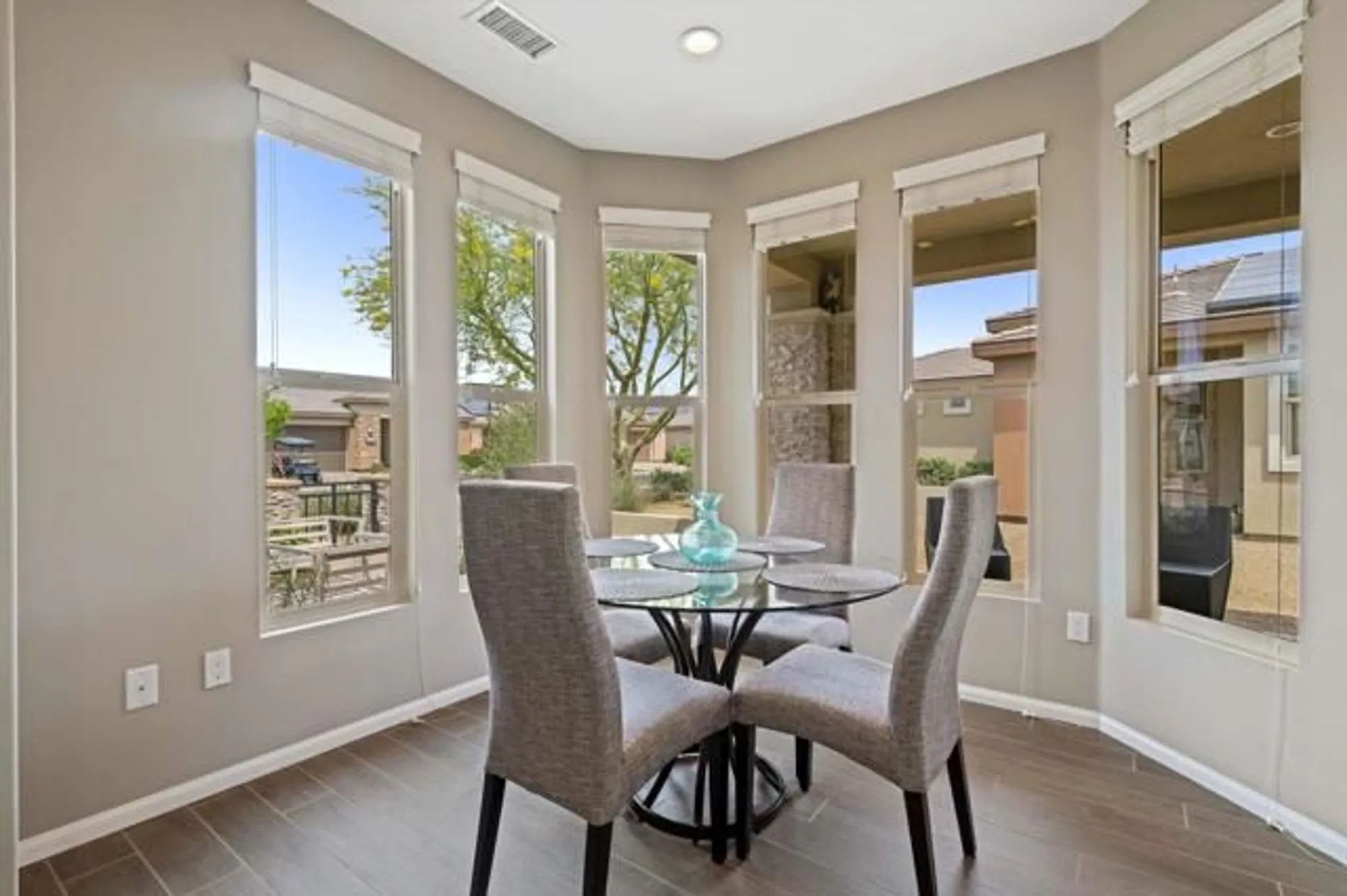 Property Slideshow image 17 of 68 | 51216 longmeadow st, Indio, CA, 92201