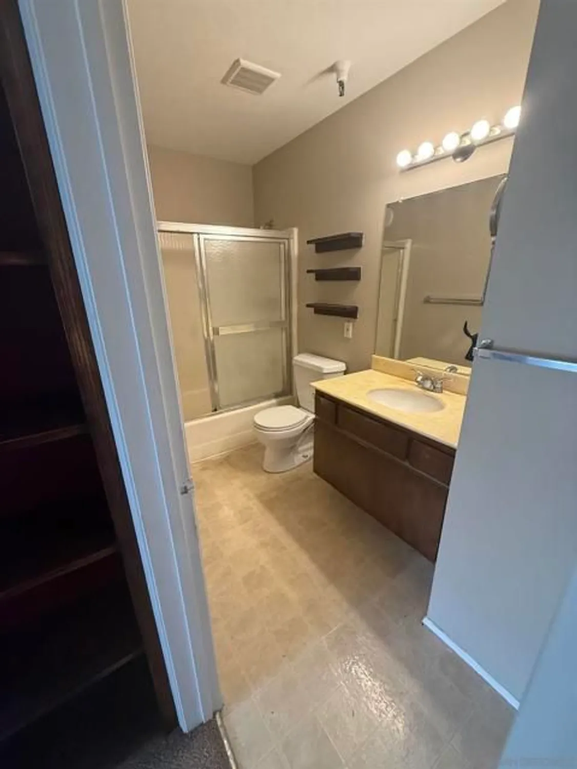 Property Slideshow image 4 of 13 | 3796 alabama st a304, San Diego, CA, 92104