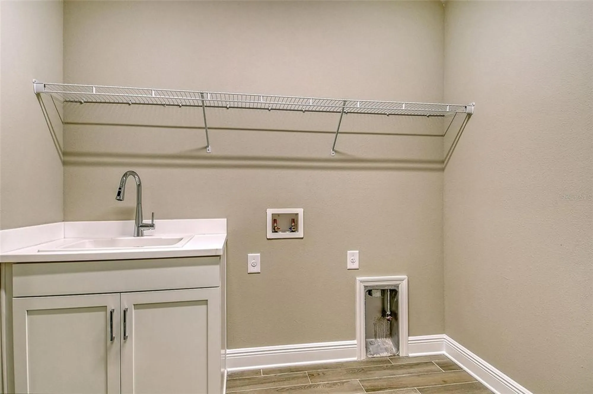 Property Slideshow image 30 of 35 | 12709 palatka dr, Venice, FL, 34293