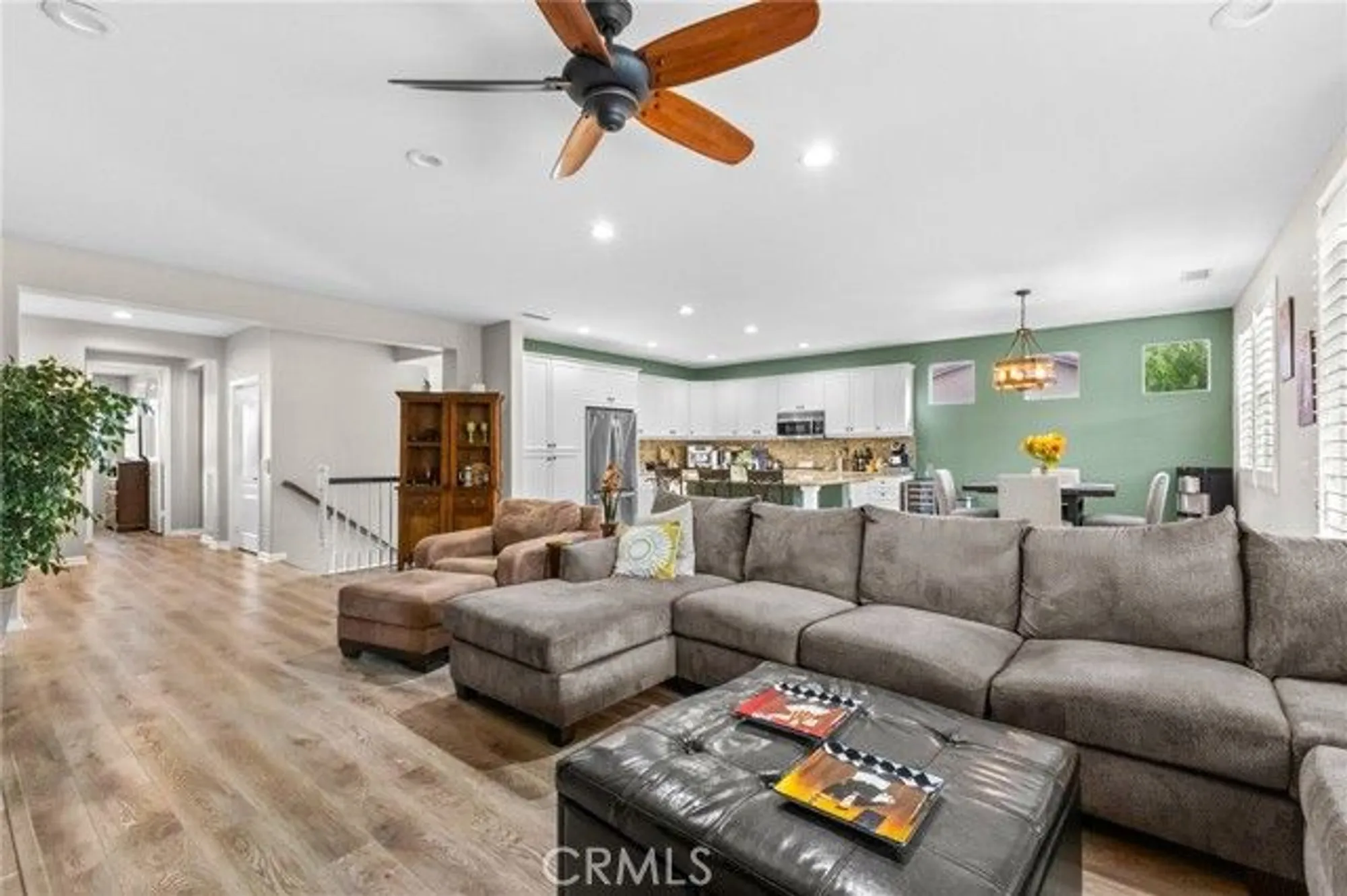 Property Slideshow image 19 of 32 | 23757 cahuilla ct, Corona, CA, 92883