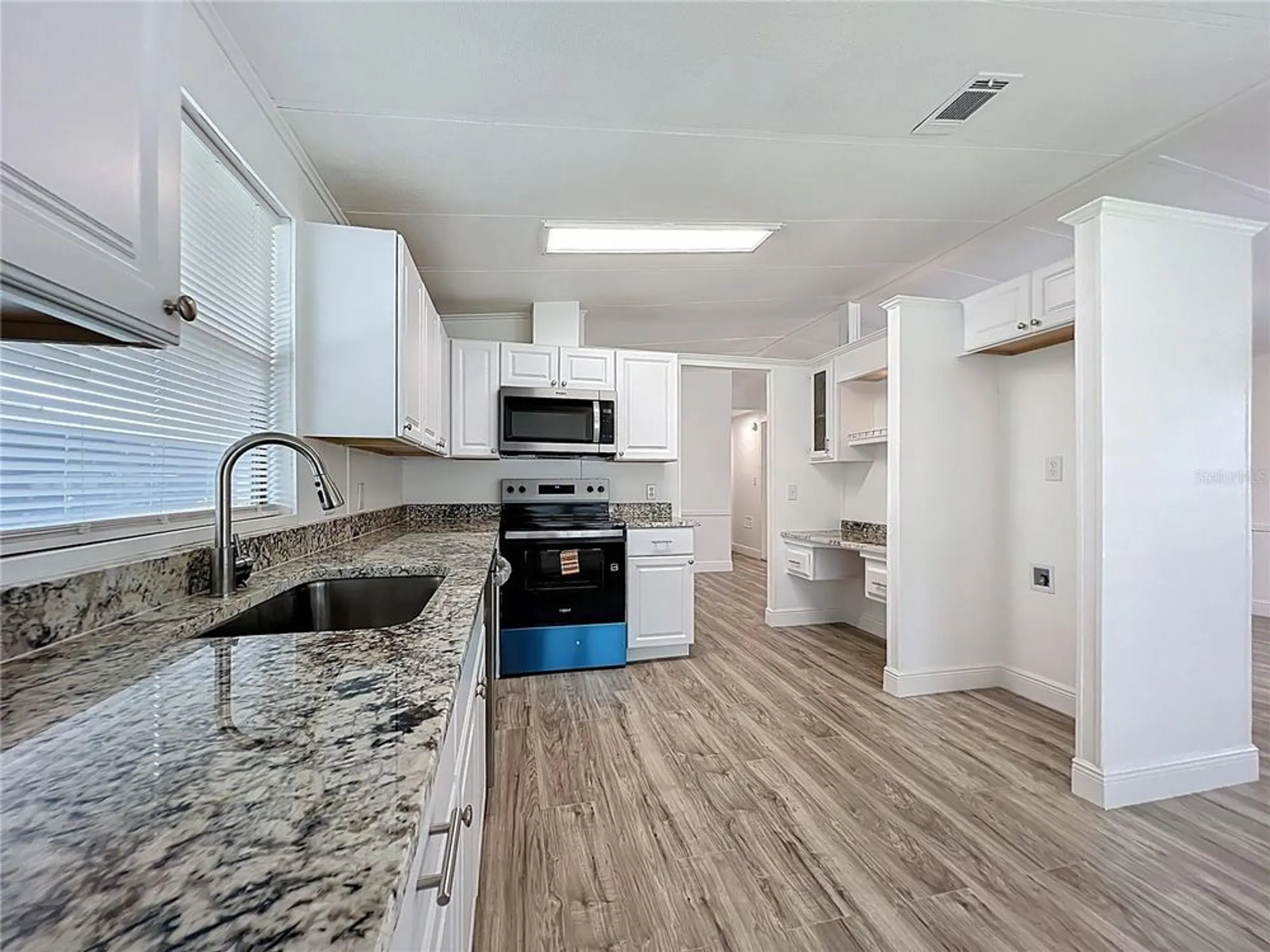 Property Slideshow image 6 of 30 | 143 westwood dr, Leesburg, FL, 34748