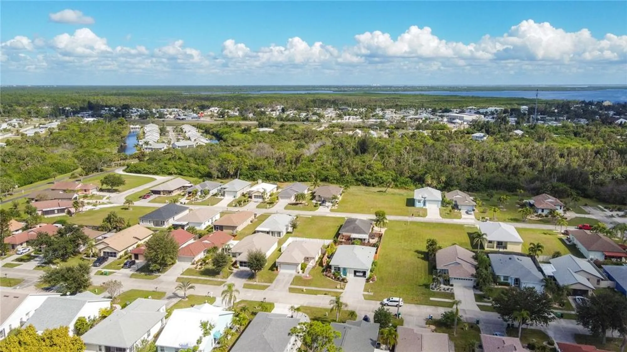 Property Slideshow image 37 of 49 | 4270 tree tops dr, Port Charlotte, FL, 33953