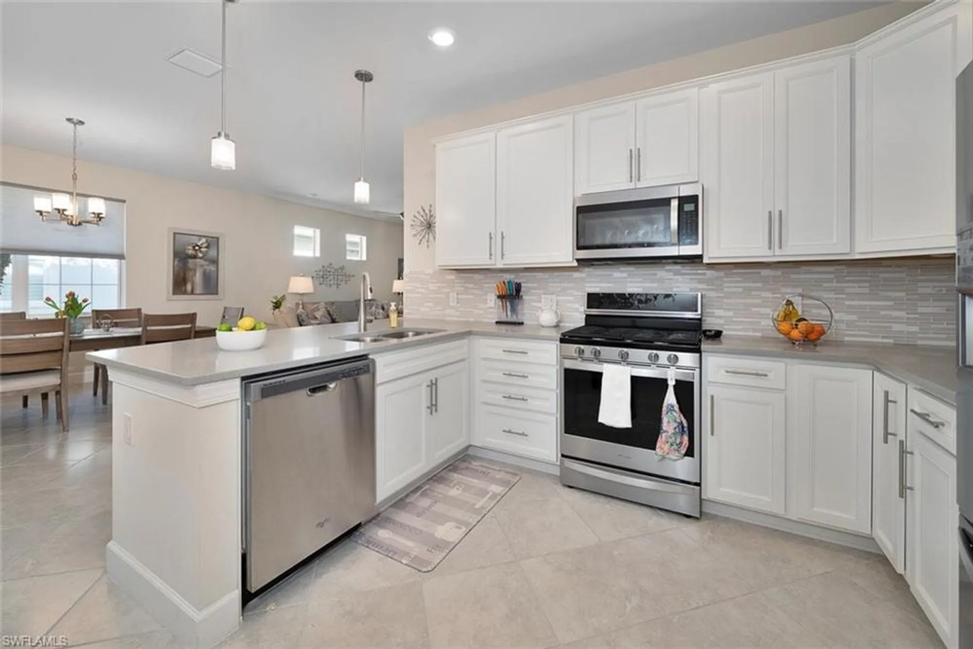 Property Slideshow image 7 of 18 | 10709 manatee key ln, Estero, FL, 33928