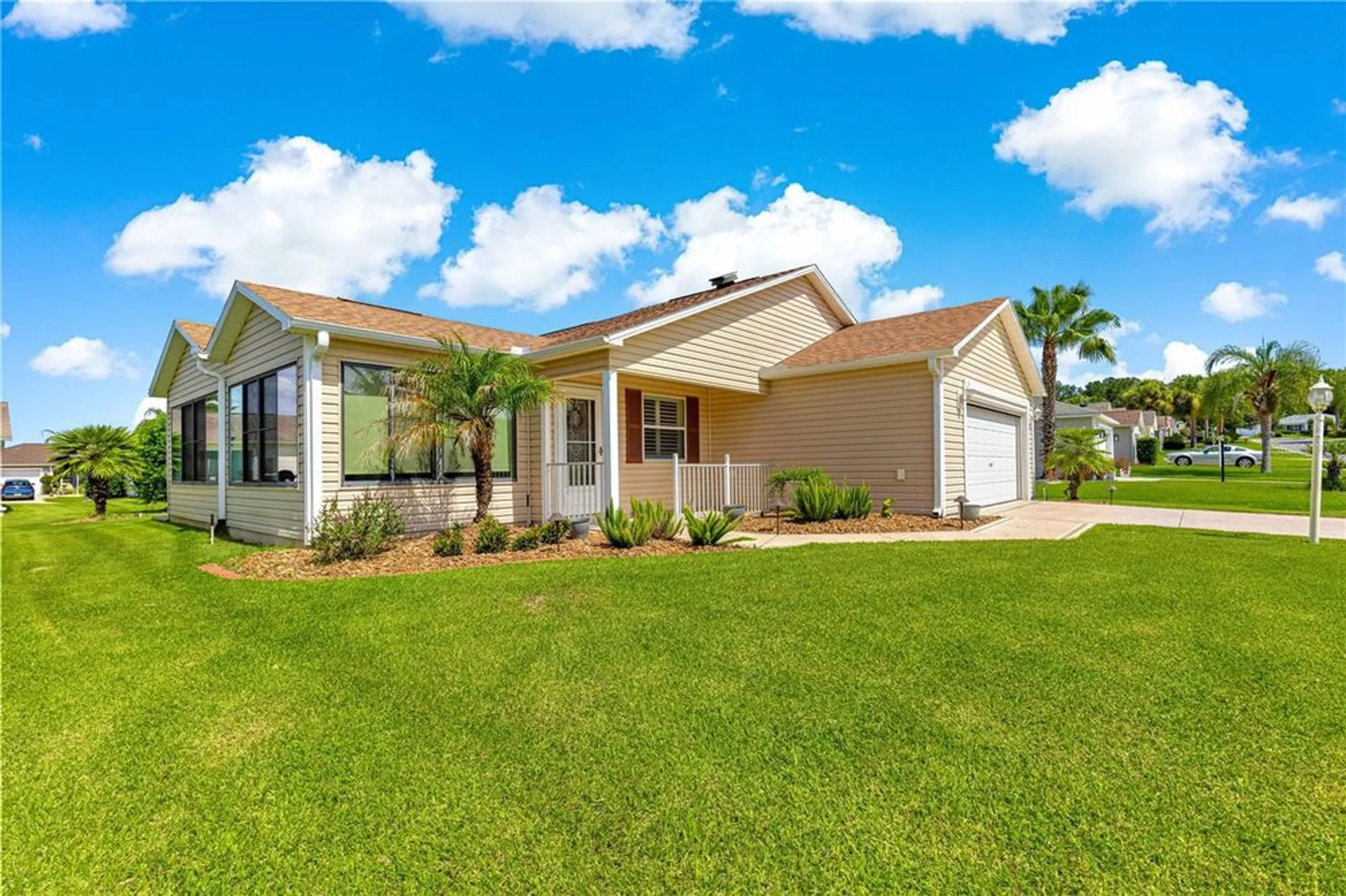 Property Slideshow image 9 of 34 | 362 arbella loop, The Villages, FL, 32162