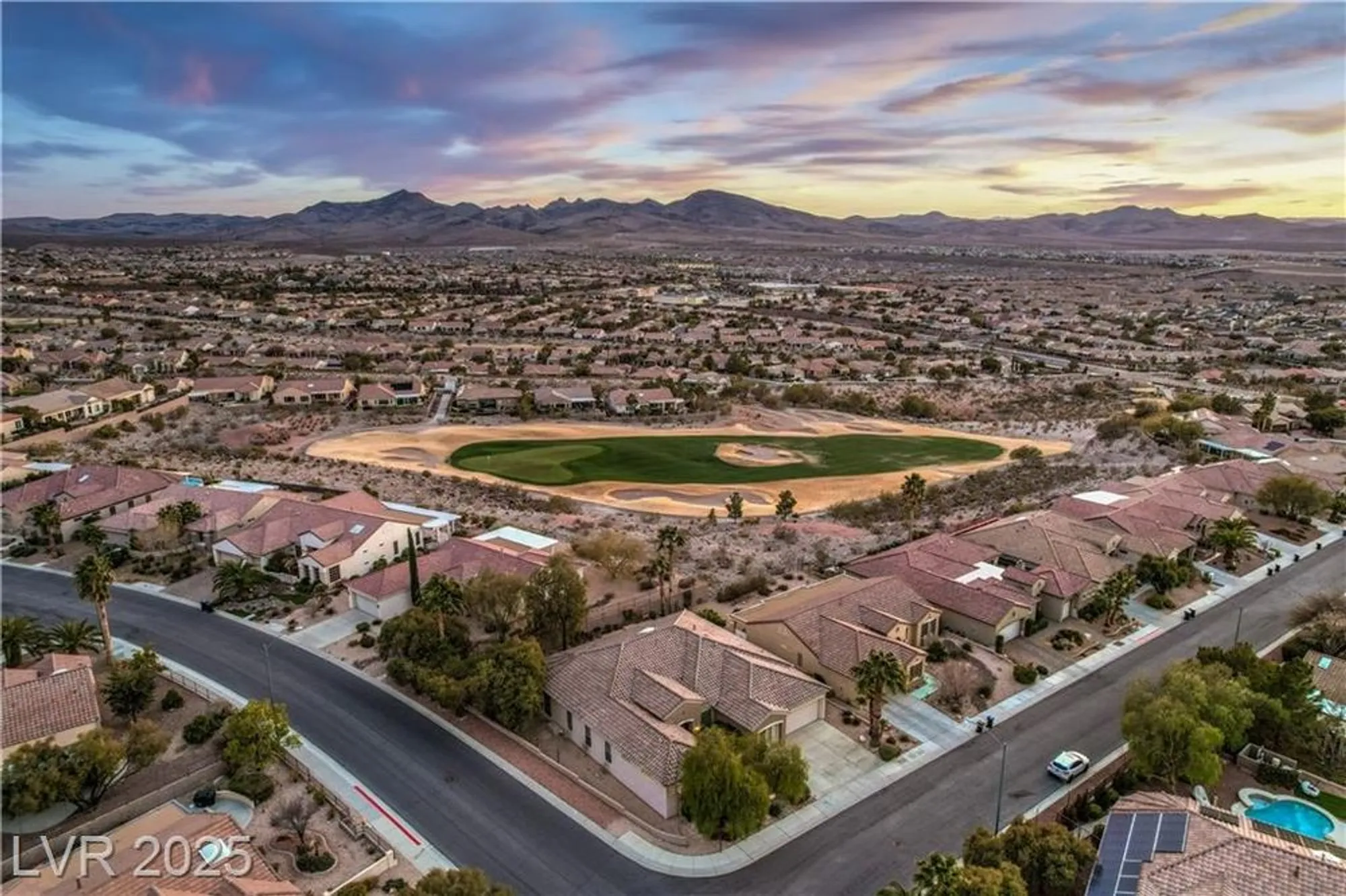 Property Slideshow image 48 of 65 | 2170 peyten park st, Henderson, NV, 89052