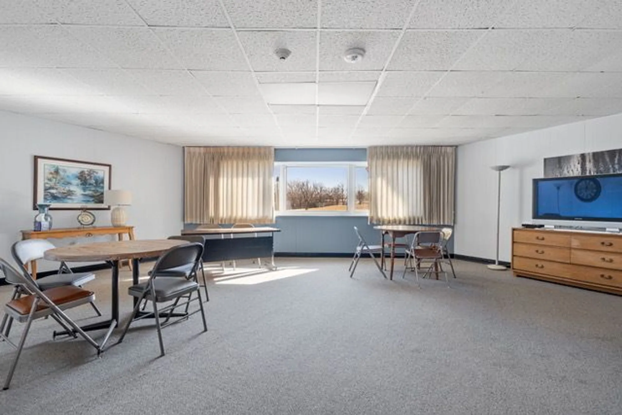 Property Slideshow image 25 of 29 | 5540 walnut ave 11b, Downers Grove, IL, 60515
