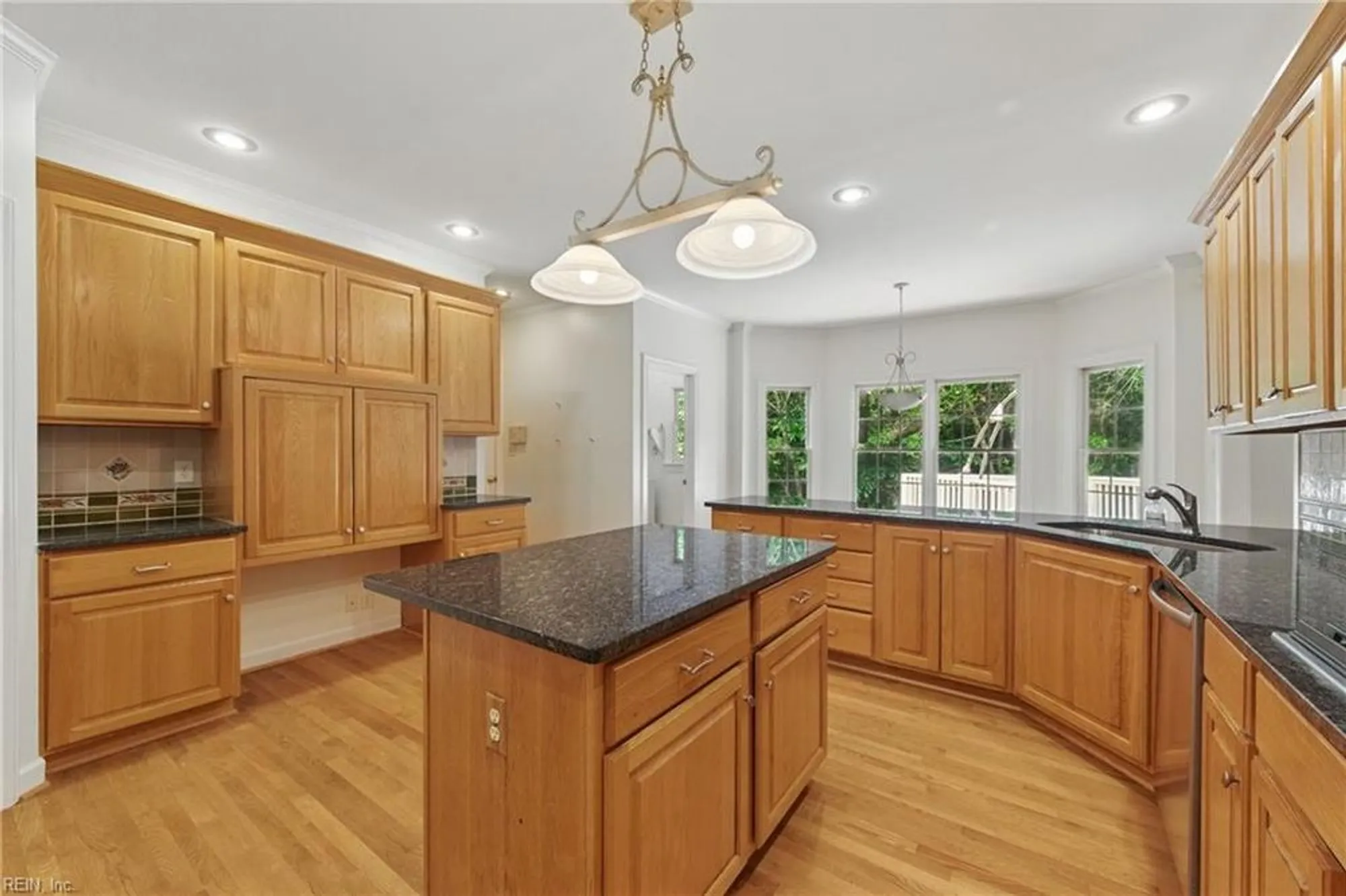 Property Slideshow image 16 of 47 | 133 mid ocean, Williamsburg, VA, 23188